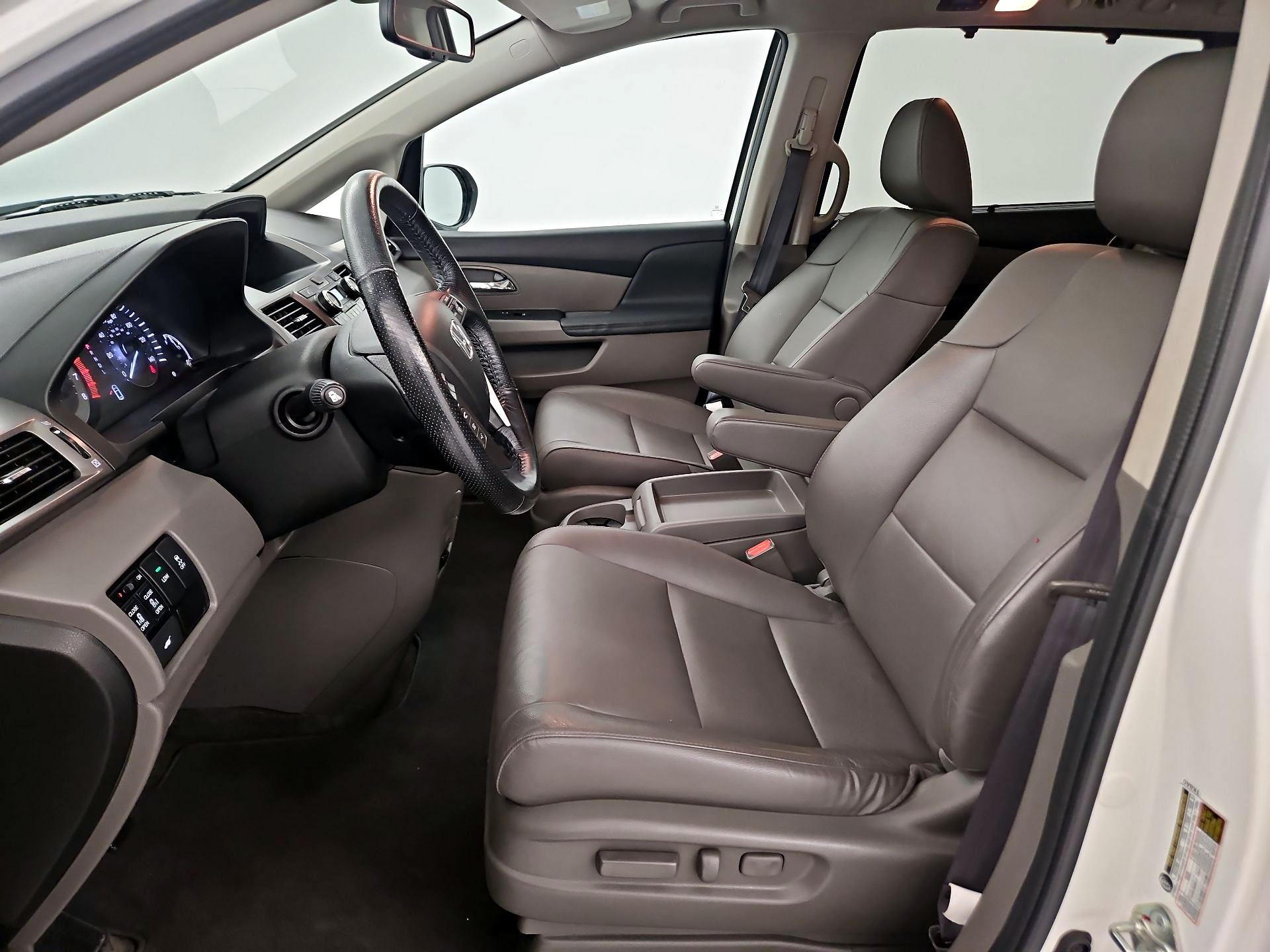 Thumbnail: 2016 Honda Odyssey - 9