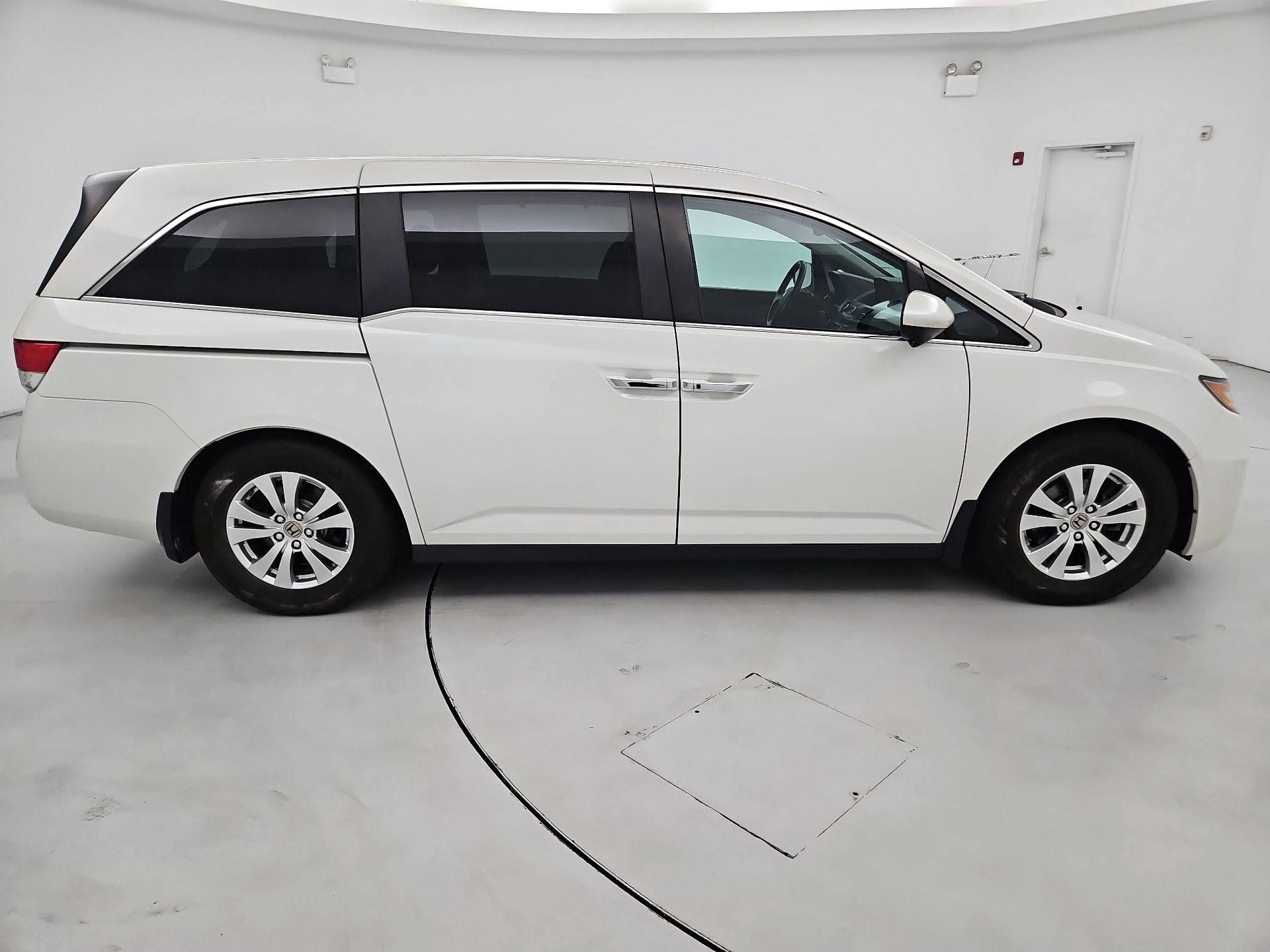 Thumbnail: 2016 Honda Odyssey - 4