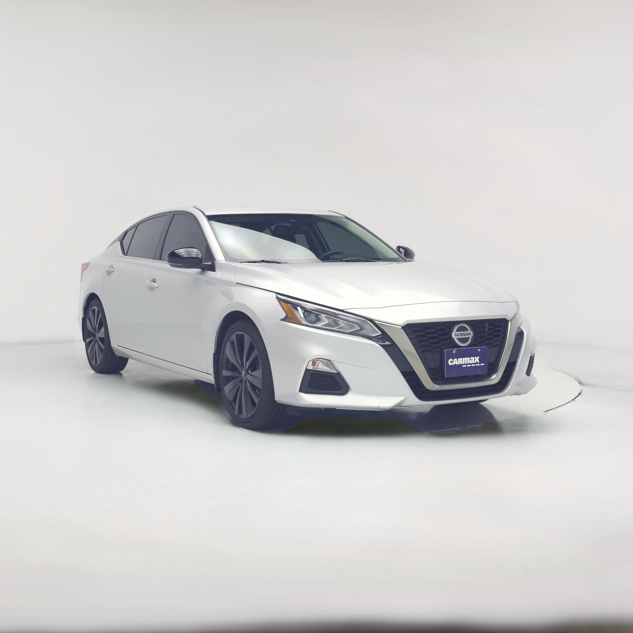 Thumbnail: 2020 Nissan Altima - 1
