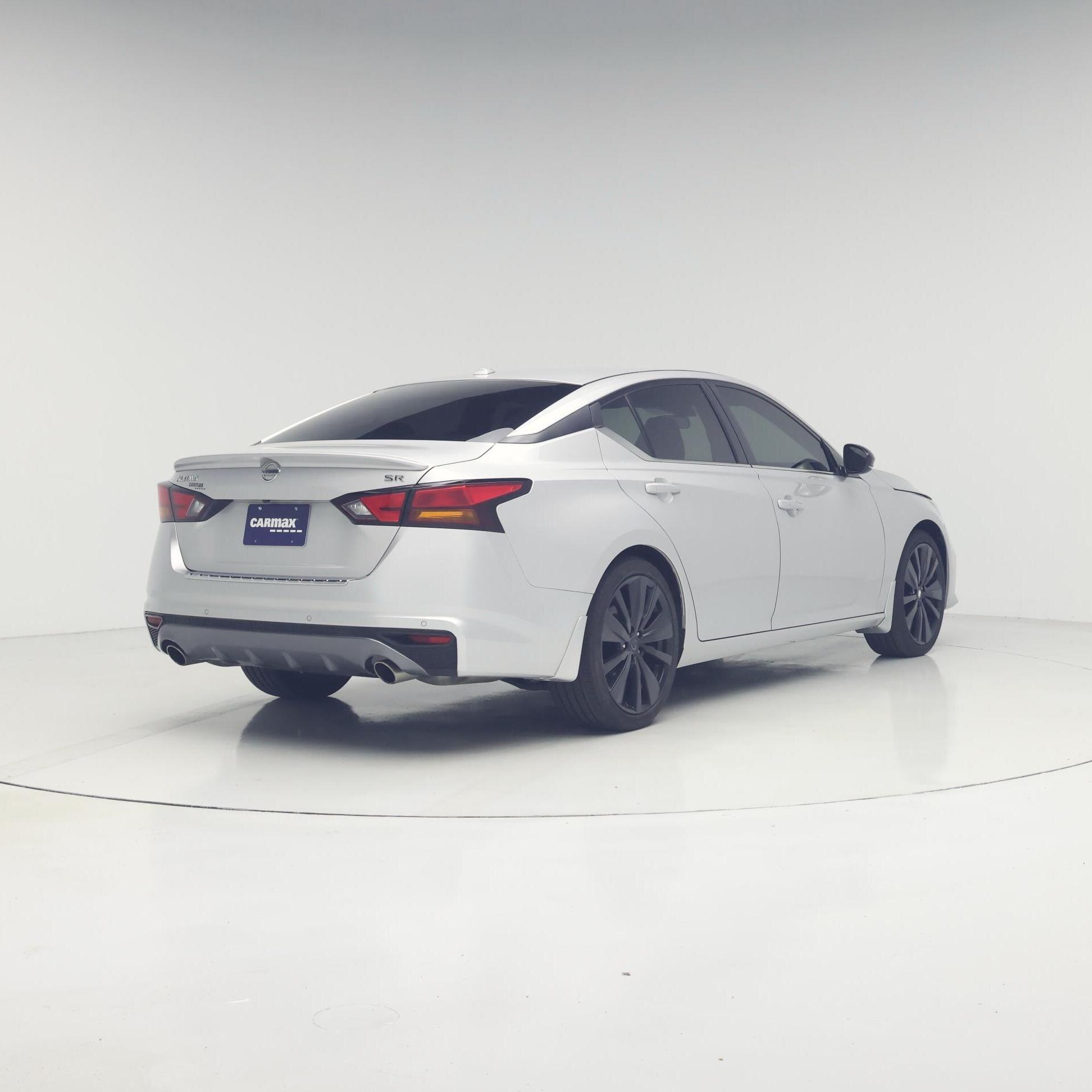 Thumbnail: 2020 Nissan Altima - 8