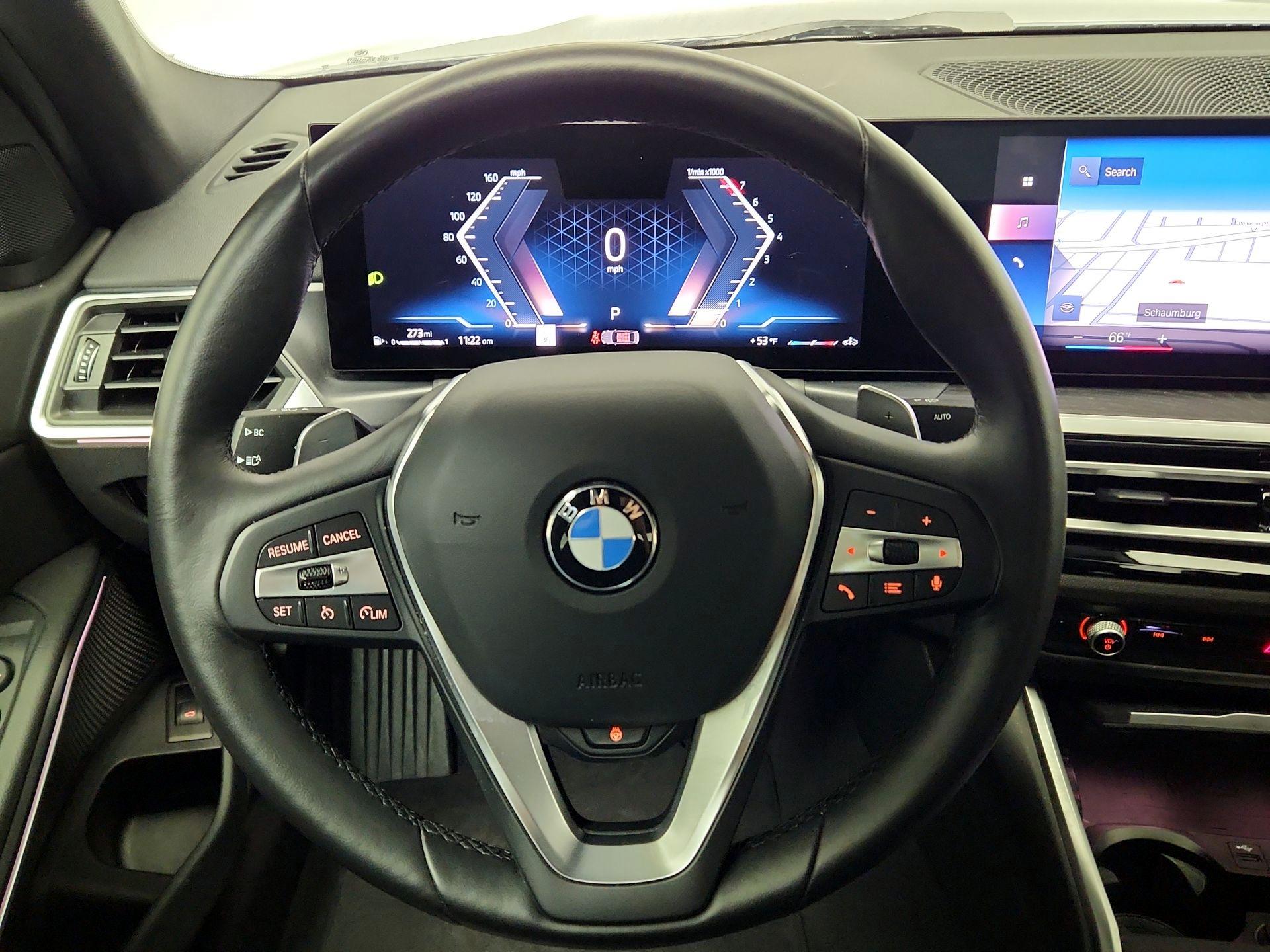 Thumbnail: 2024 BMW 3 Series - 10