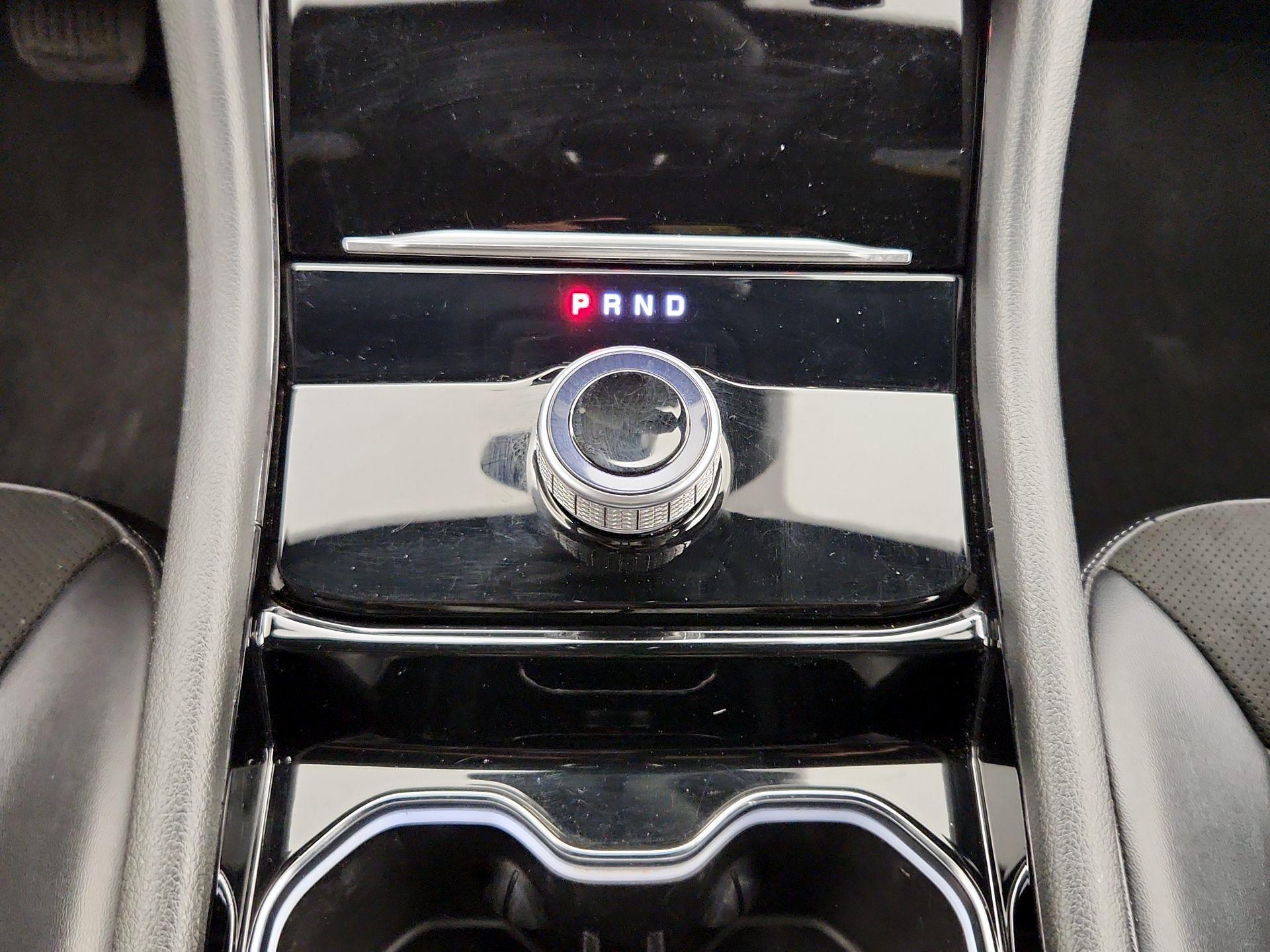 Thumbnail: 2023 Jeep Grand Cherokee - 17