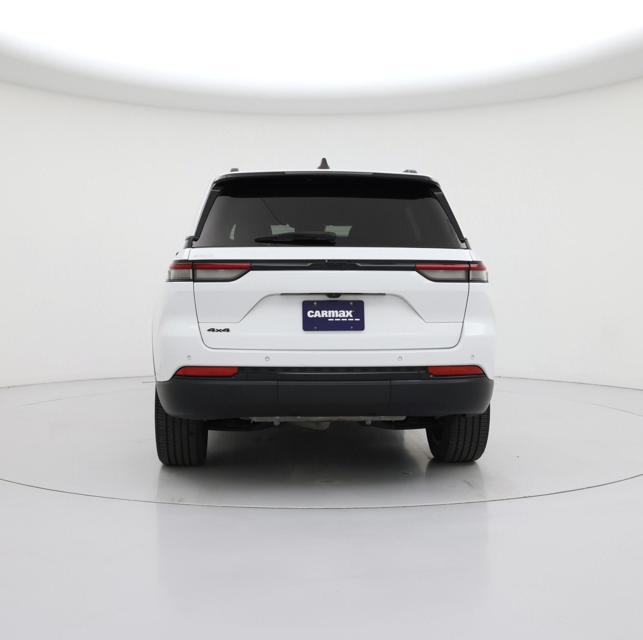 Thumbnail: 2023 Jeep Grand Cherokee - 3