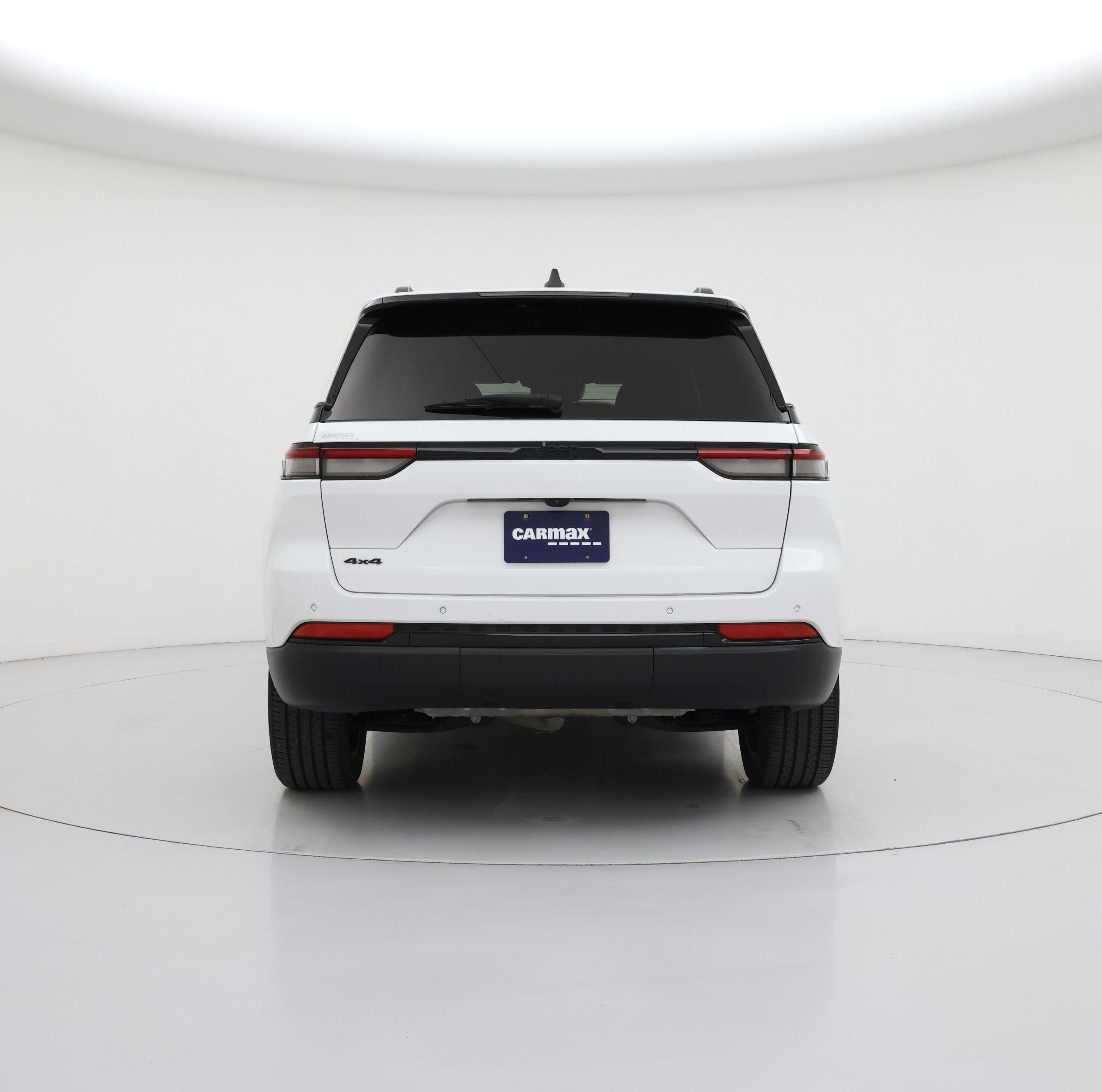 Thumbnail: 2023 Jeep Grand Cherokee - 6