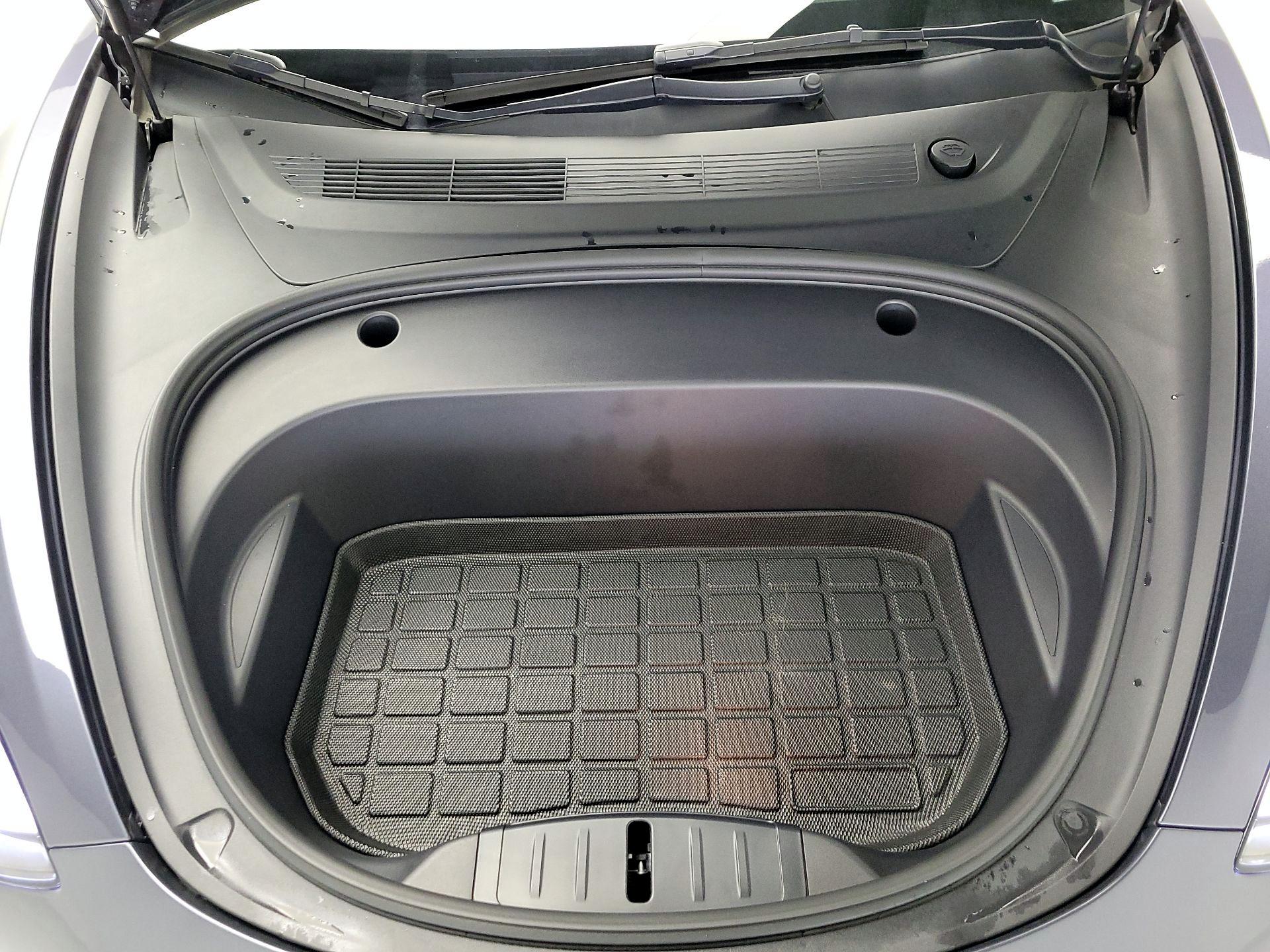 Thumbnail: 2023 Tesla Model 3 - 20