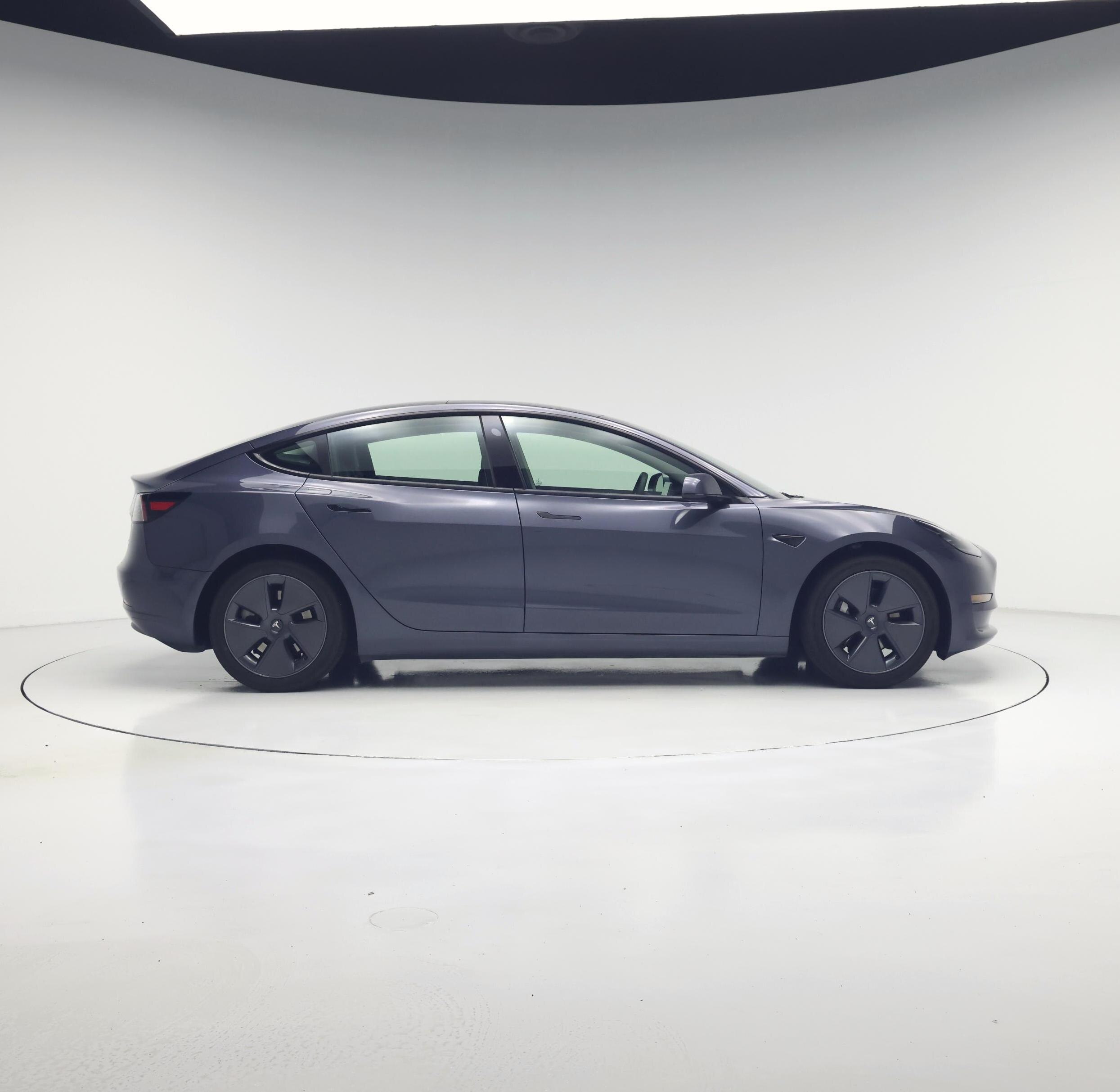 Thumbnail: 2023 Tesla Model 3 - 7