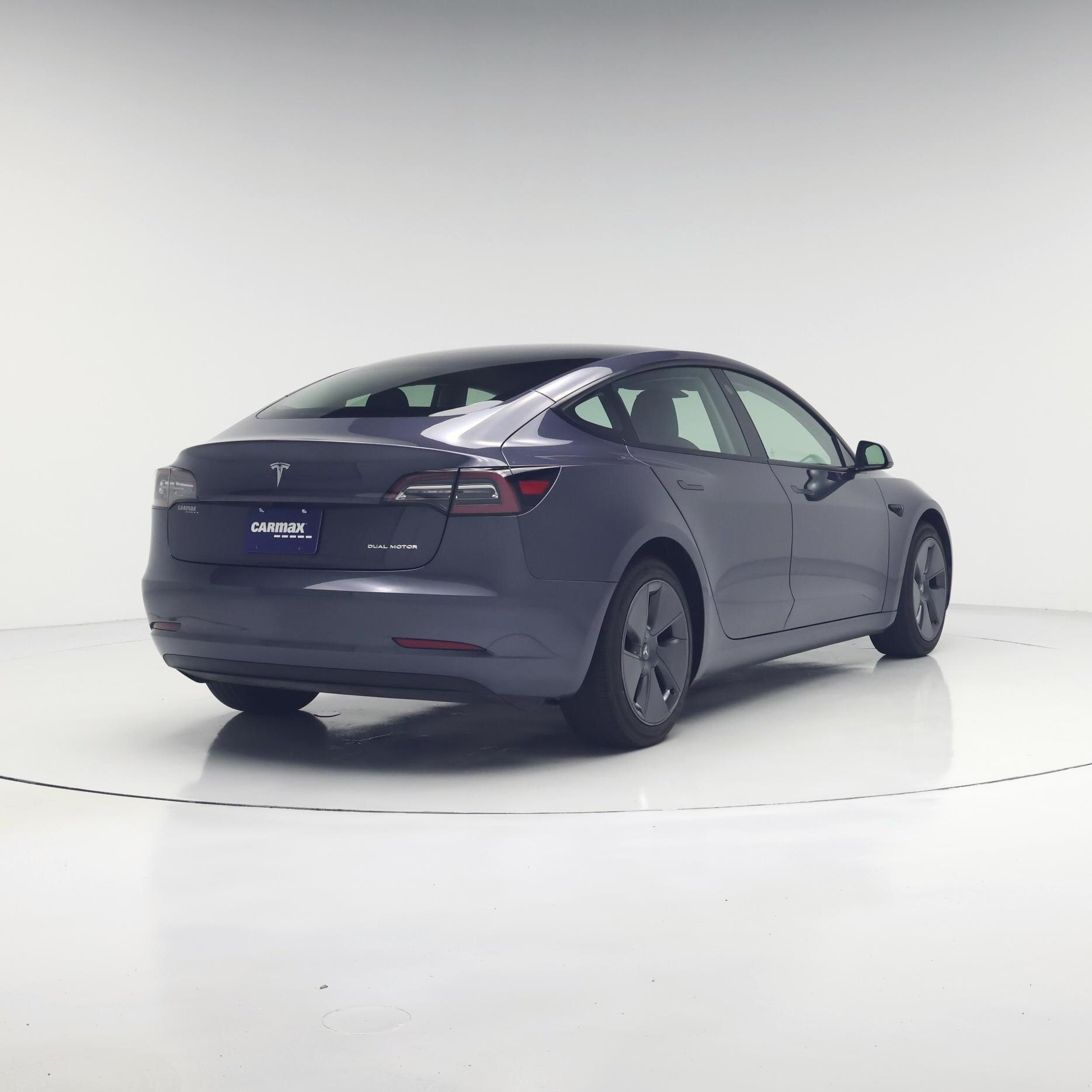 Thumbnail: 2023 Tesla Model 3 - 8