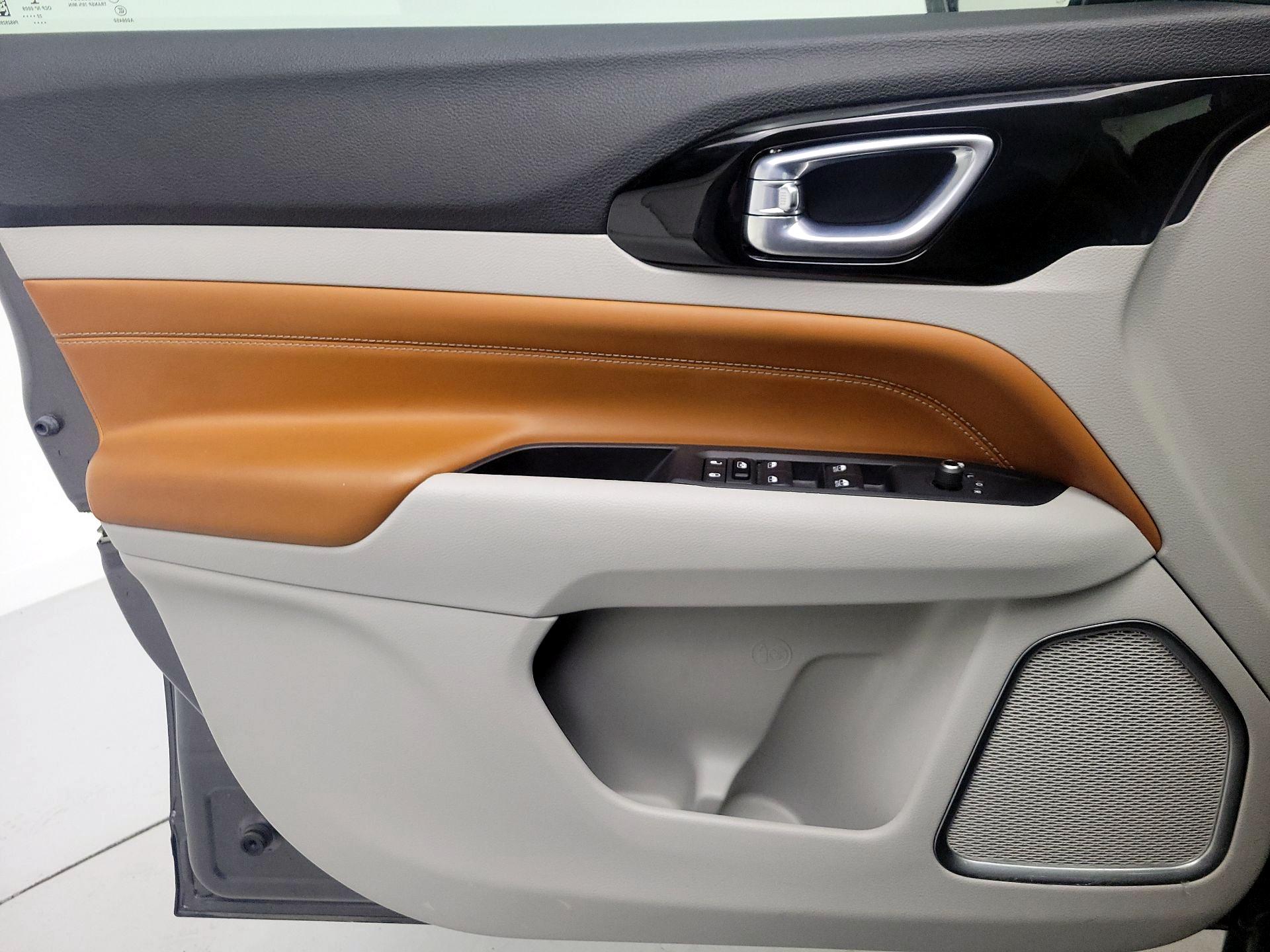 Thumbnail: 2022 Jeep Compass - 12