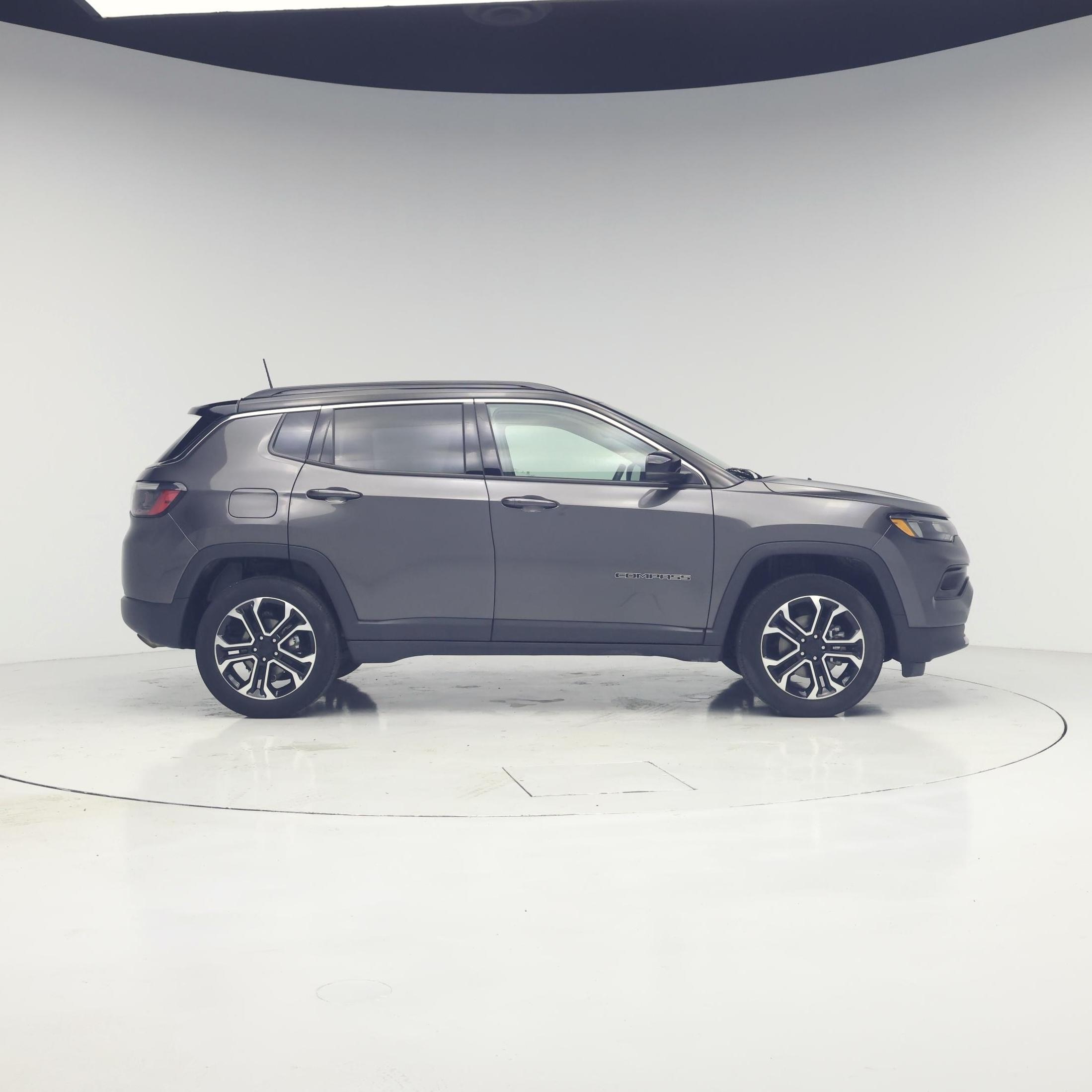 Thumbnail: 2022 Jeep Compass - 7