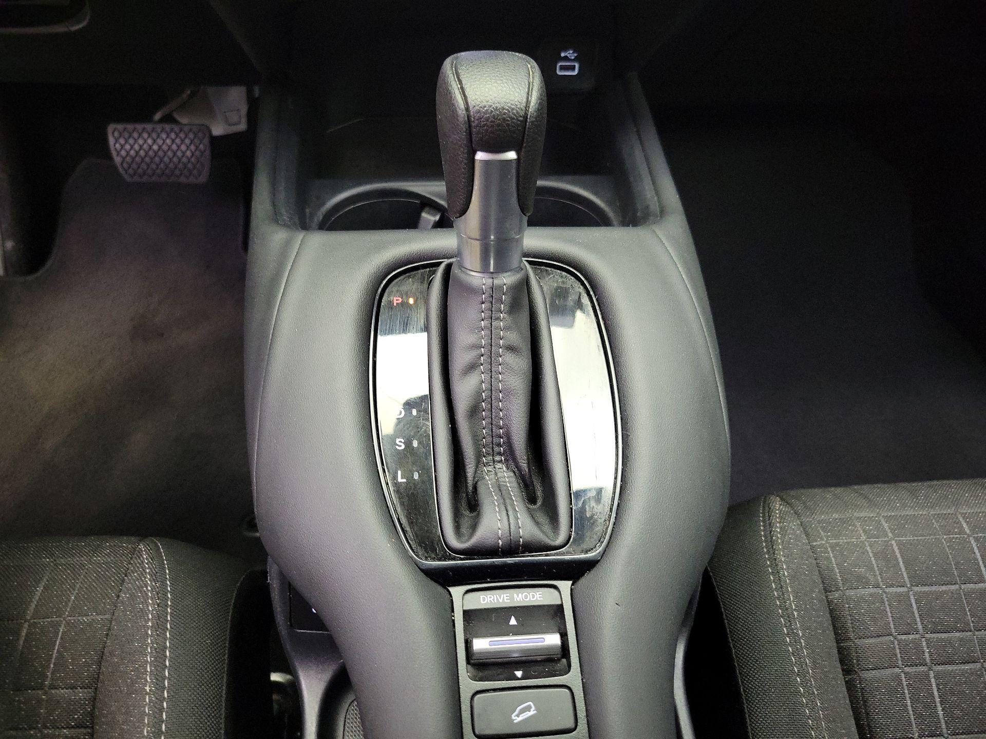 Thumbnail: 2023 Honda HR-V - 17
