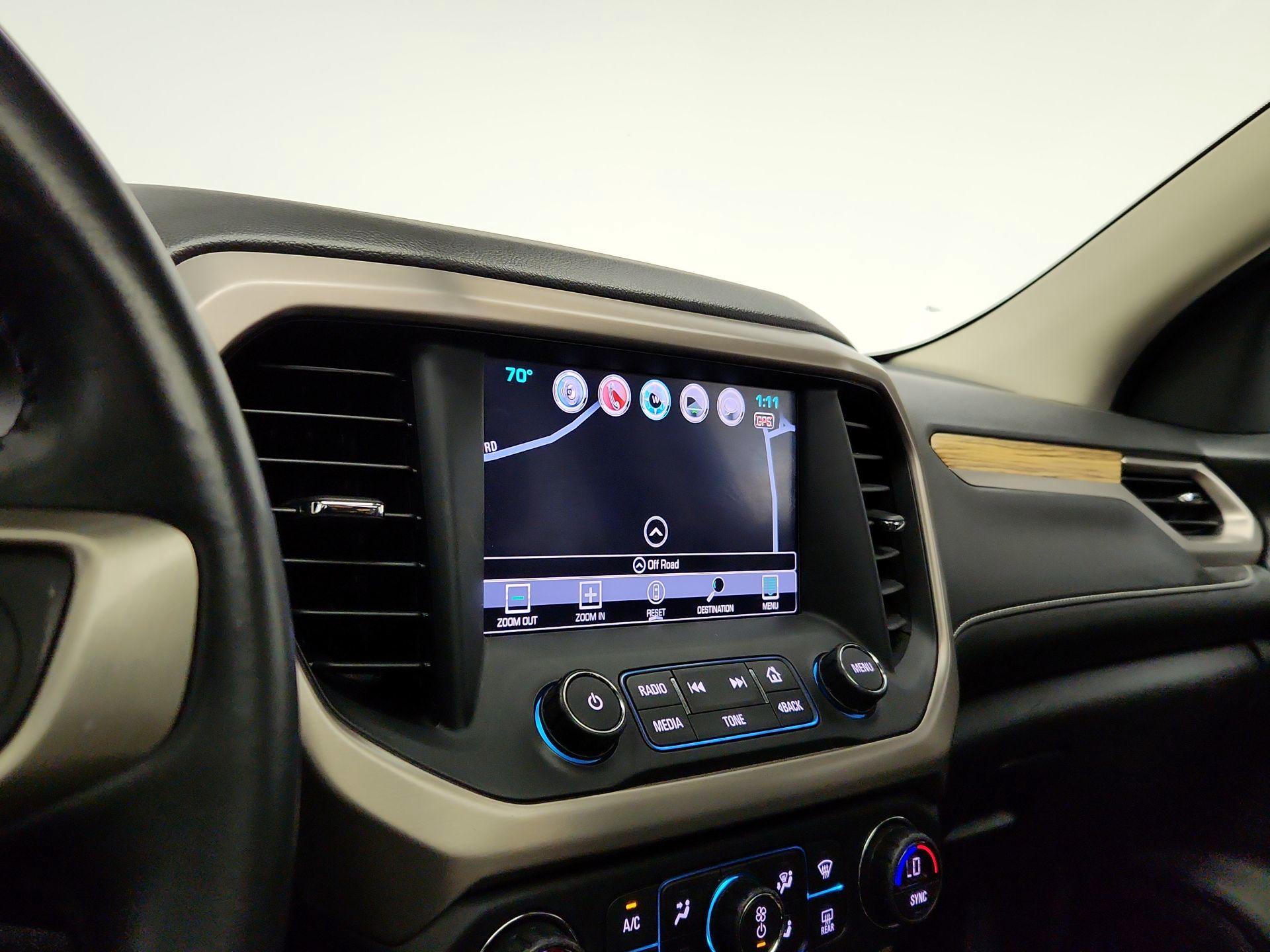 Thumbnail: 2017 GMC Acadia - 14