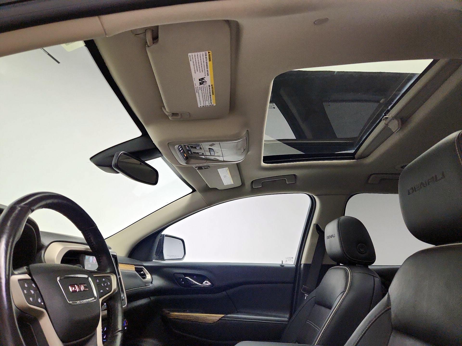 Thumbnail: 2017 GMC Acadia - 20