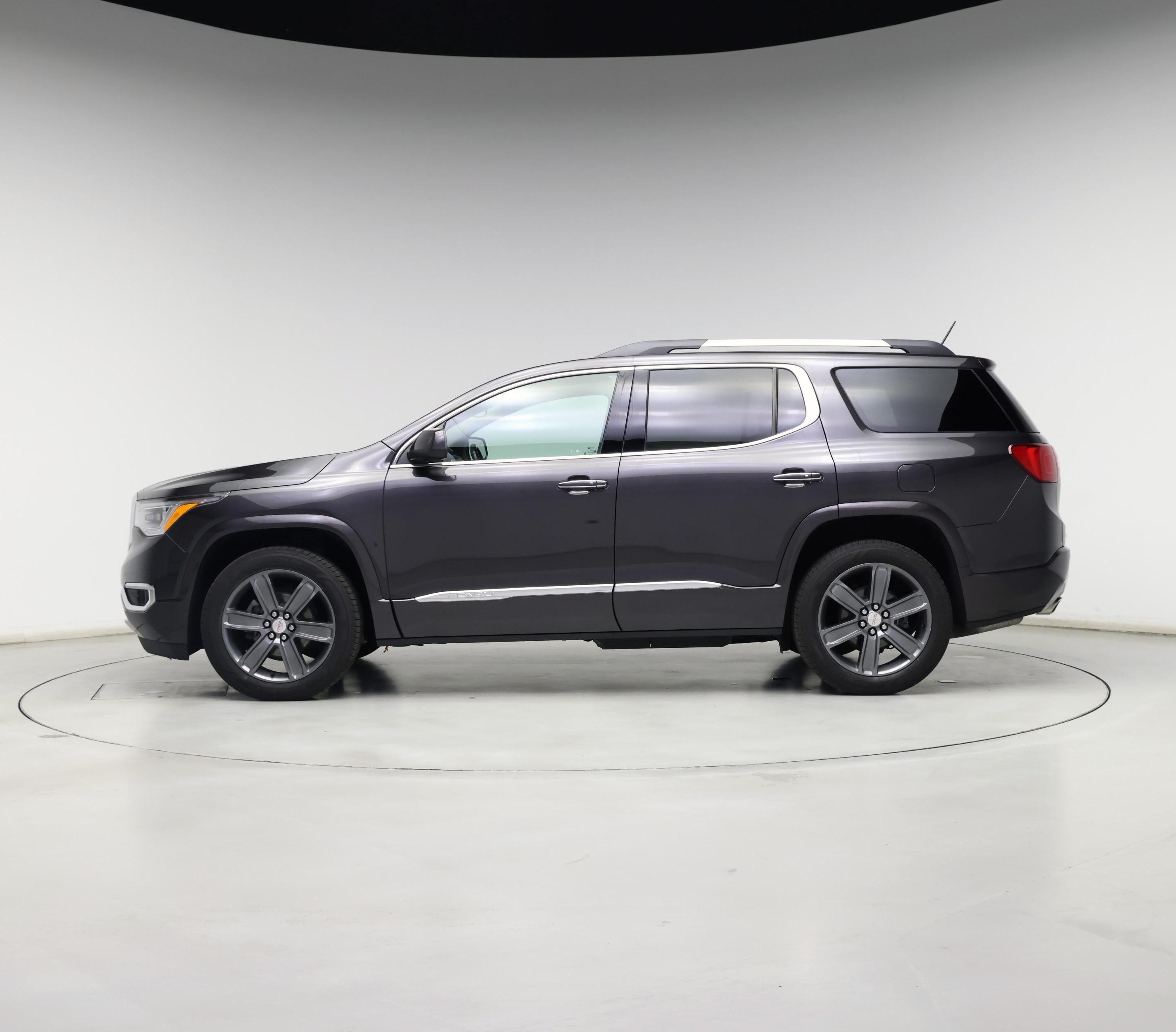 Thumbnail: 2017 GMC Acadia - 3