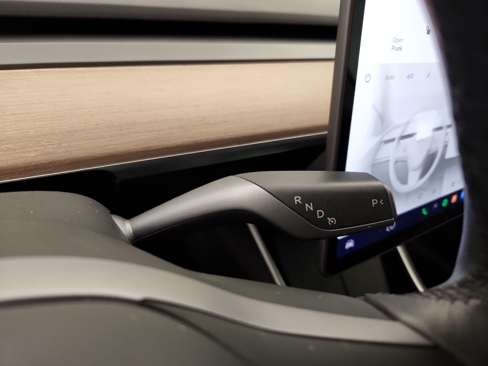 Thumbnail: 2020 Tesla Model Y - 17