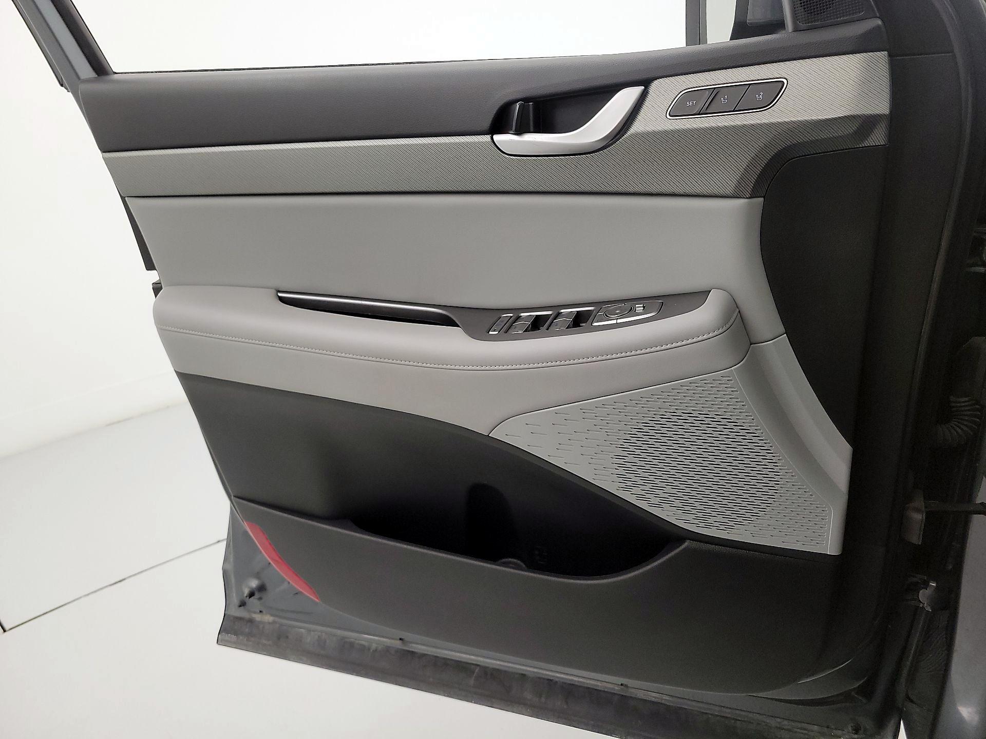 Thumbnail: 2025 Hyundai Palisade - 12