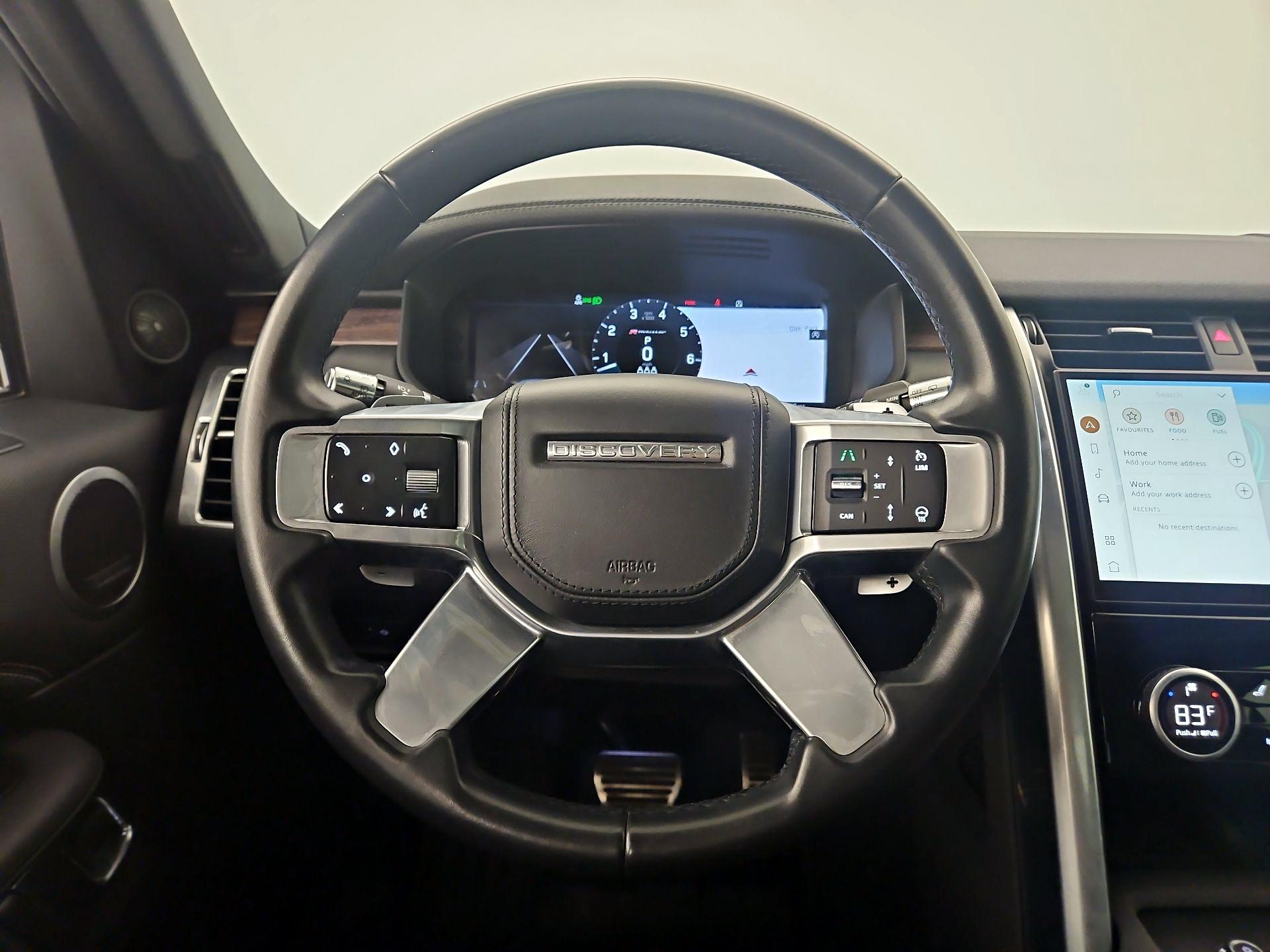 Thumbnail: 2021 Land Rover Discovery - 10