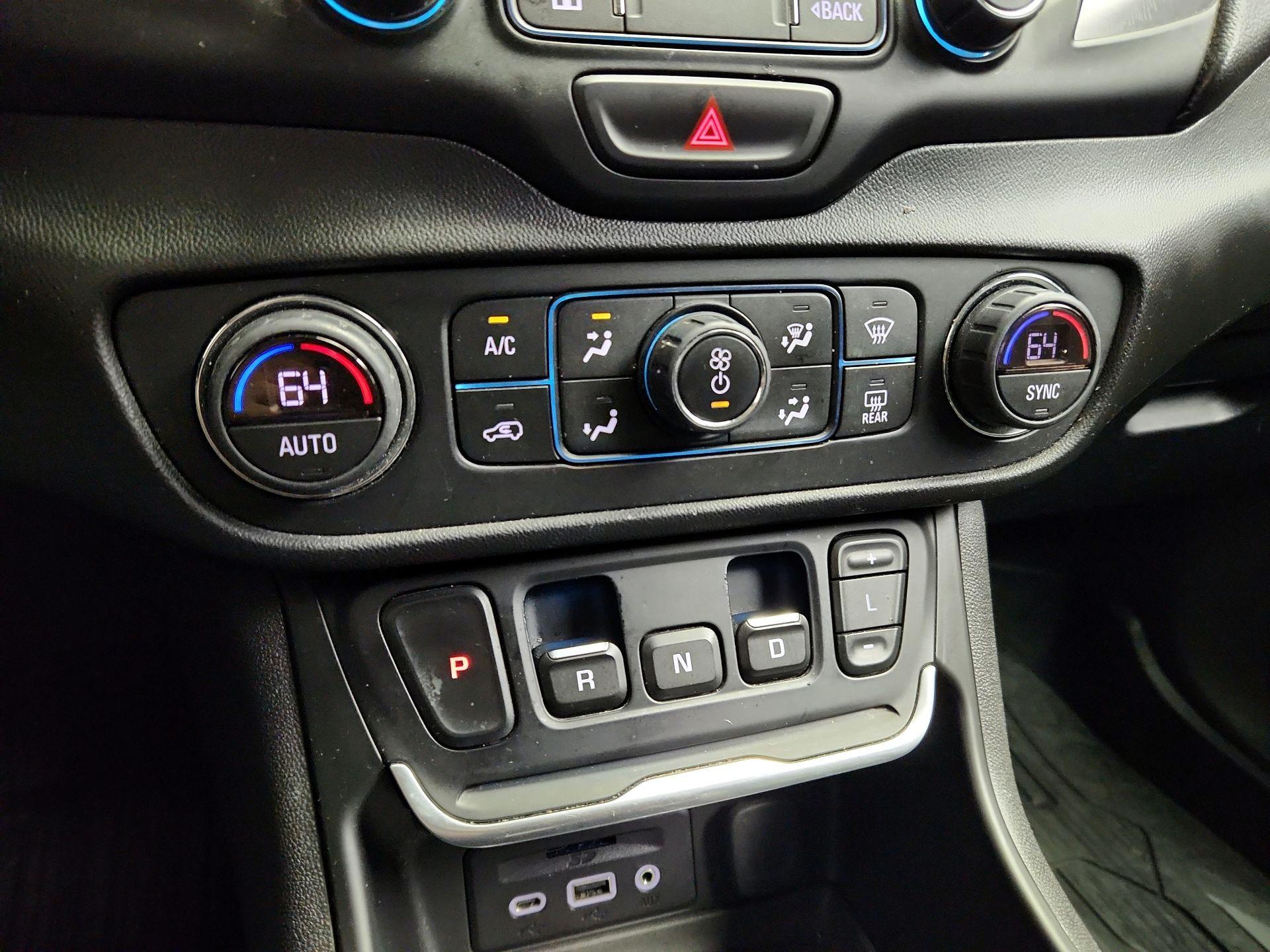 Thumbnail: 2019 GMC Terrain - 16
