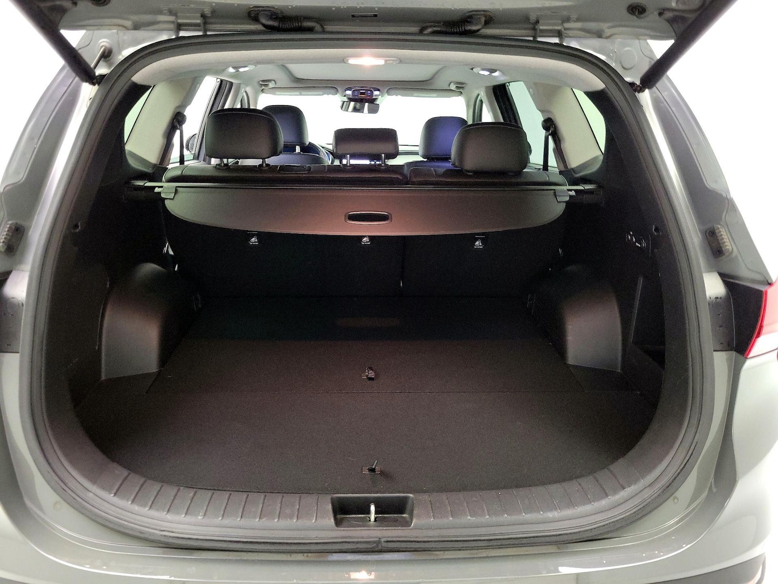 2023 Hyundai Santa Fe Limited HEV - Photo 22