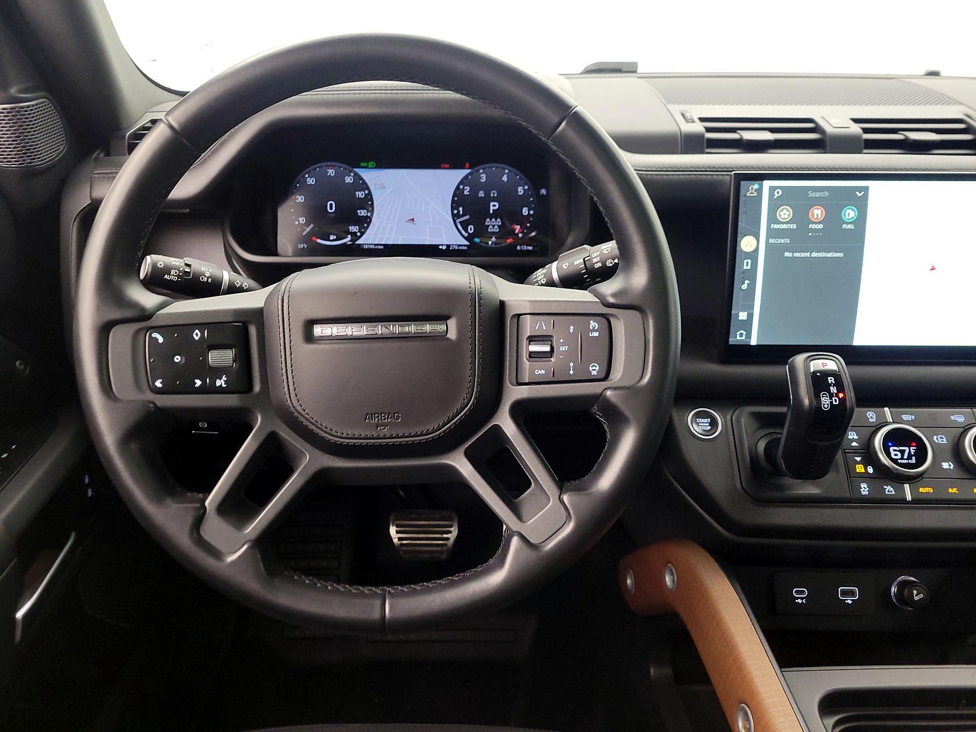 Thumbnail: 2023 Land Rover Defender - 10
