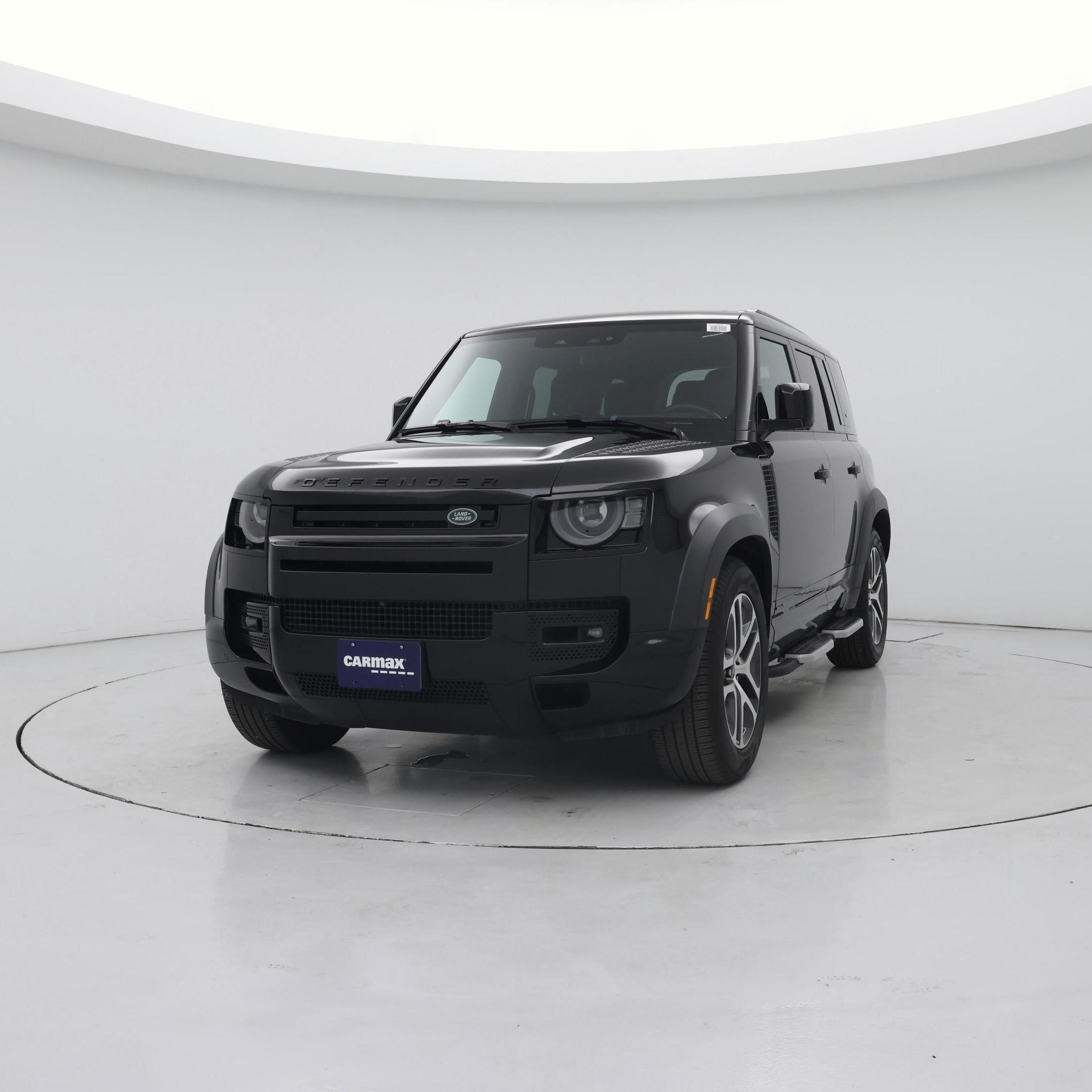 Thumbnail: 2023 Land Rover Defender - 4