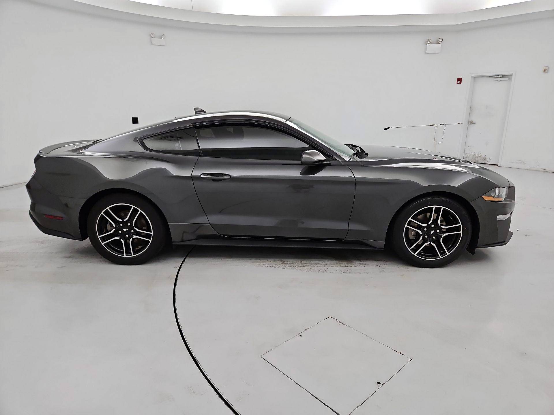 Thumbnail: 2020 Ford Mustang - 4