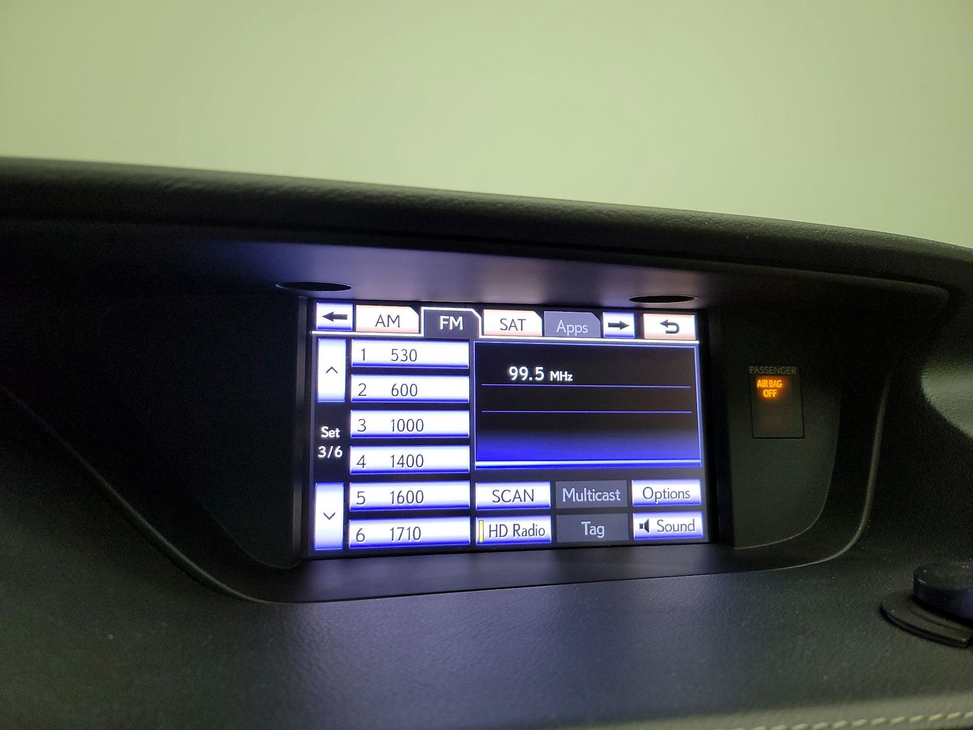 Thumbnail: 2014 Lexus ES - 15