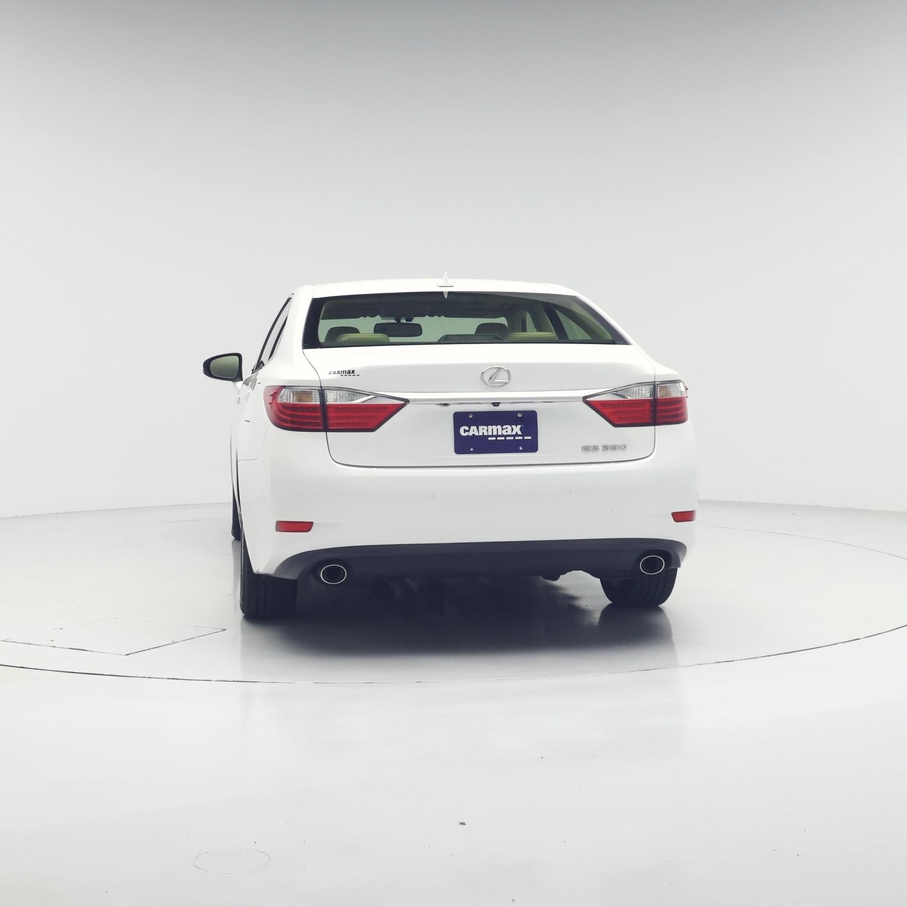 Thumbnail: 2014 Lexus ES - 6