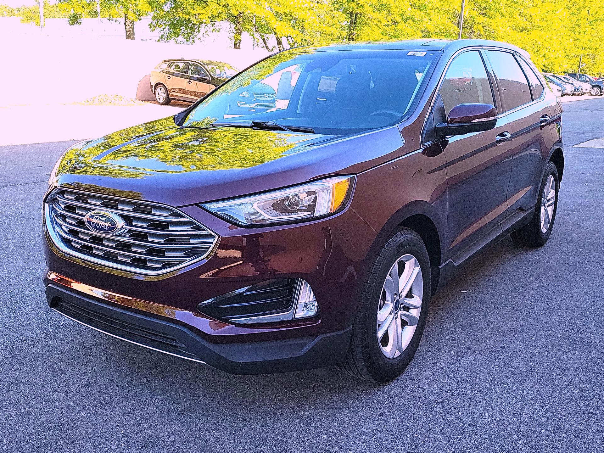 Thumbnail: 2019 Ford Edge - 3