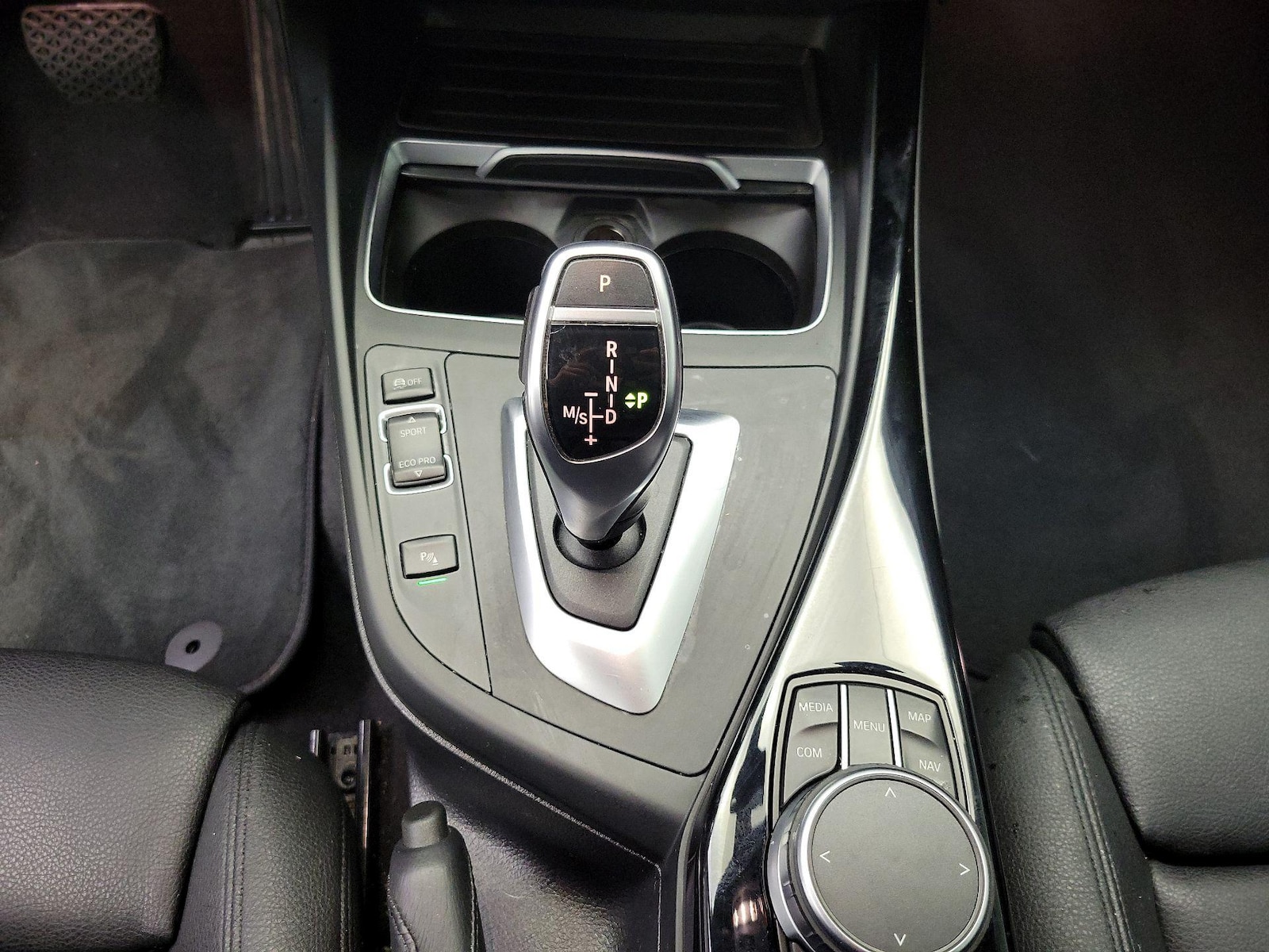 2020 BMW 2 Series 230i - Photo 19