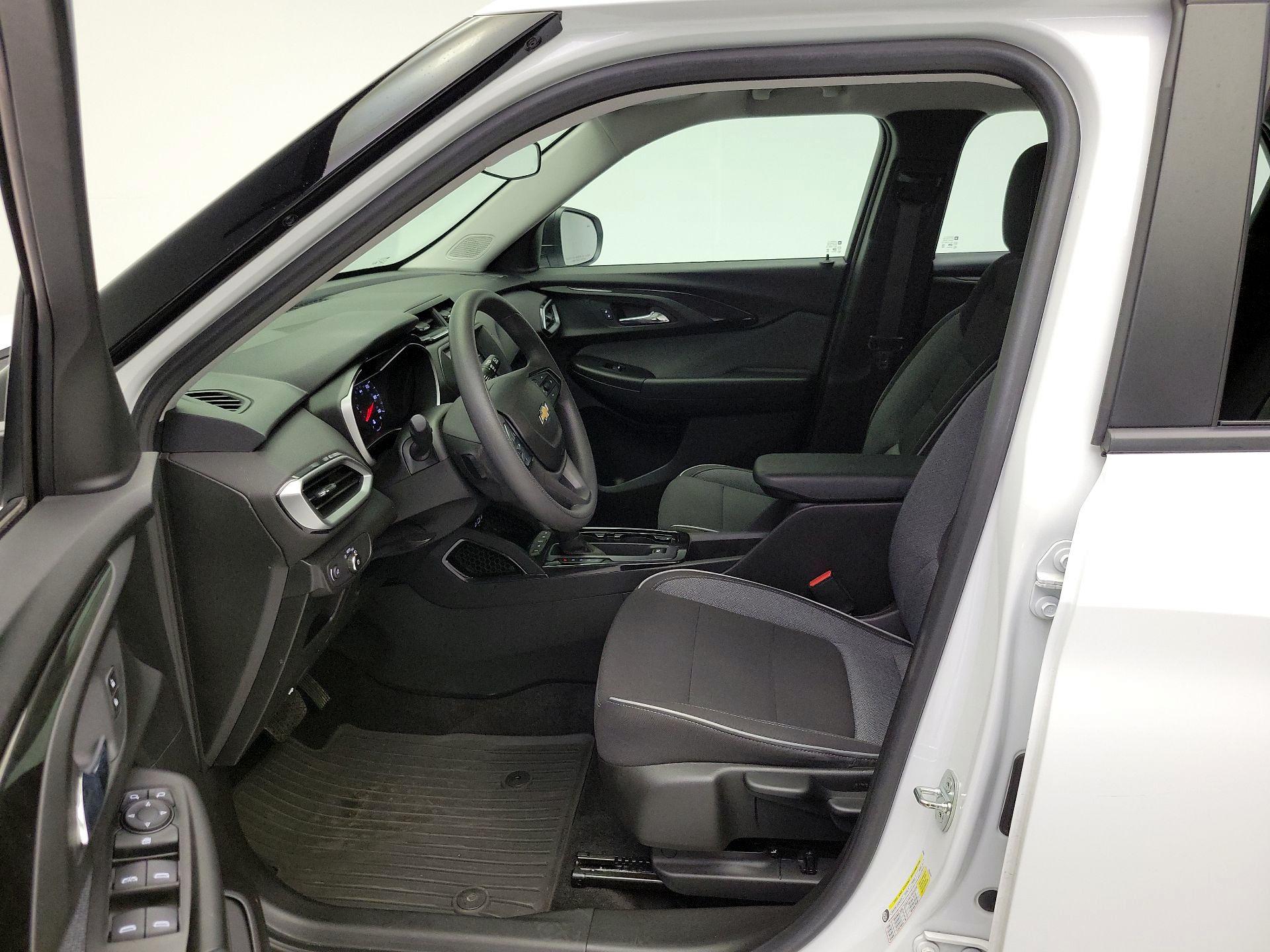Thumbnail: 2021 Chevrolet TrailBlazer - 11