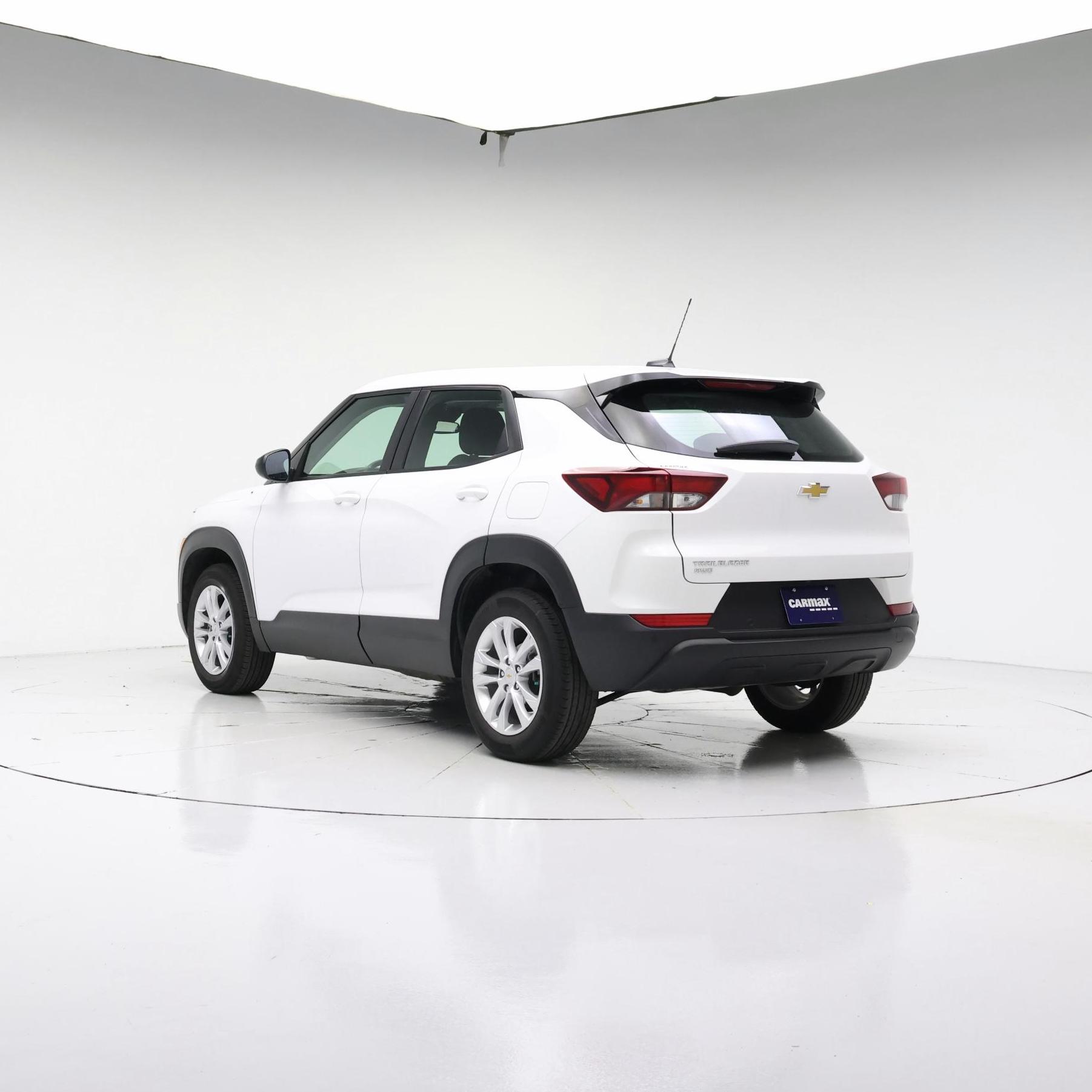 Thumbnail: 2021 Chevrolet TrailBlazer - 2