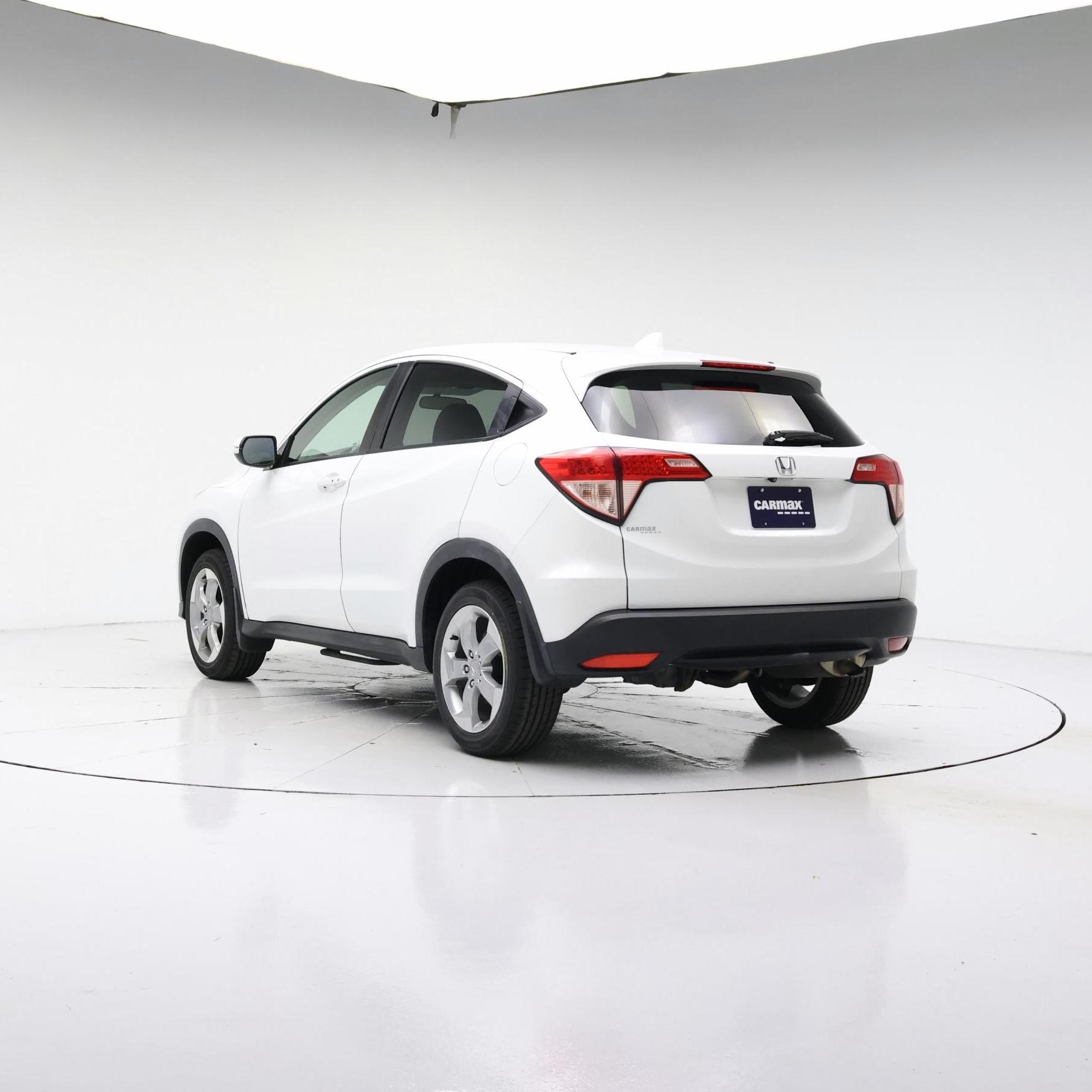 Thumbnail: 2017 Honda HR-V - 2