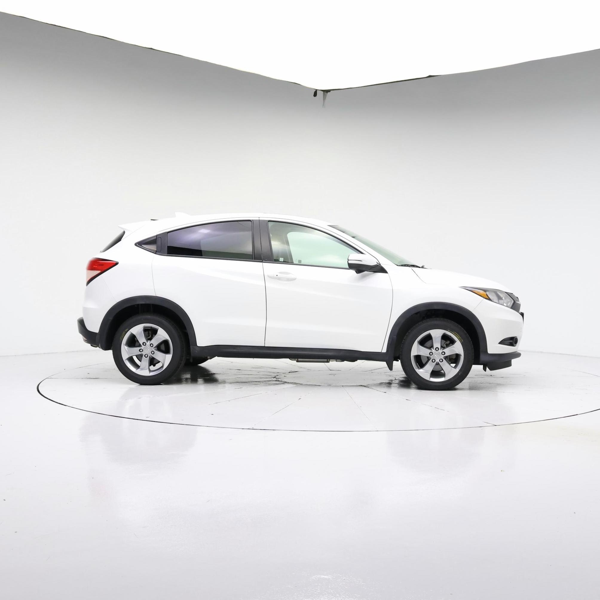 Thumbnail: 2017 Honda HR-V - 7