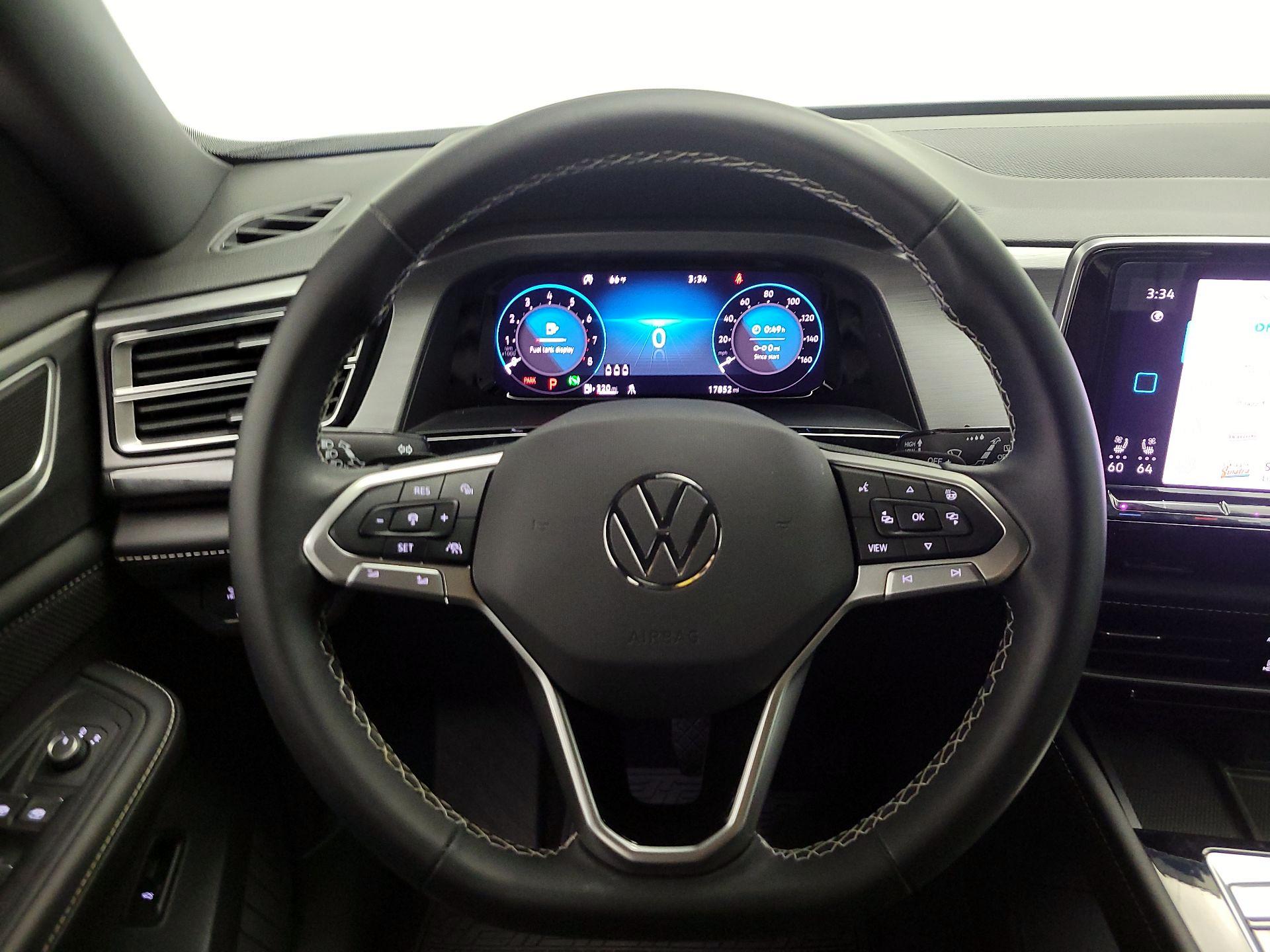 Thumbnail: 2024 Volkswagen Atlas - 10