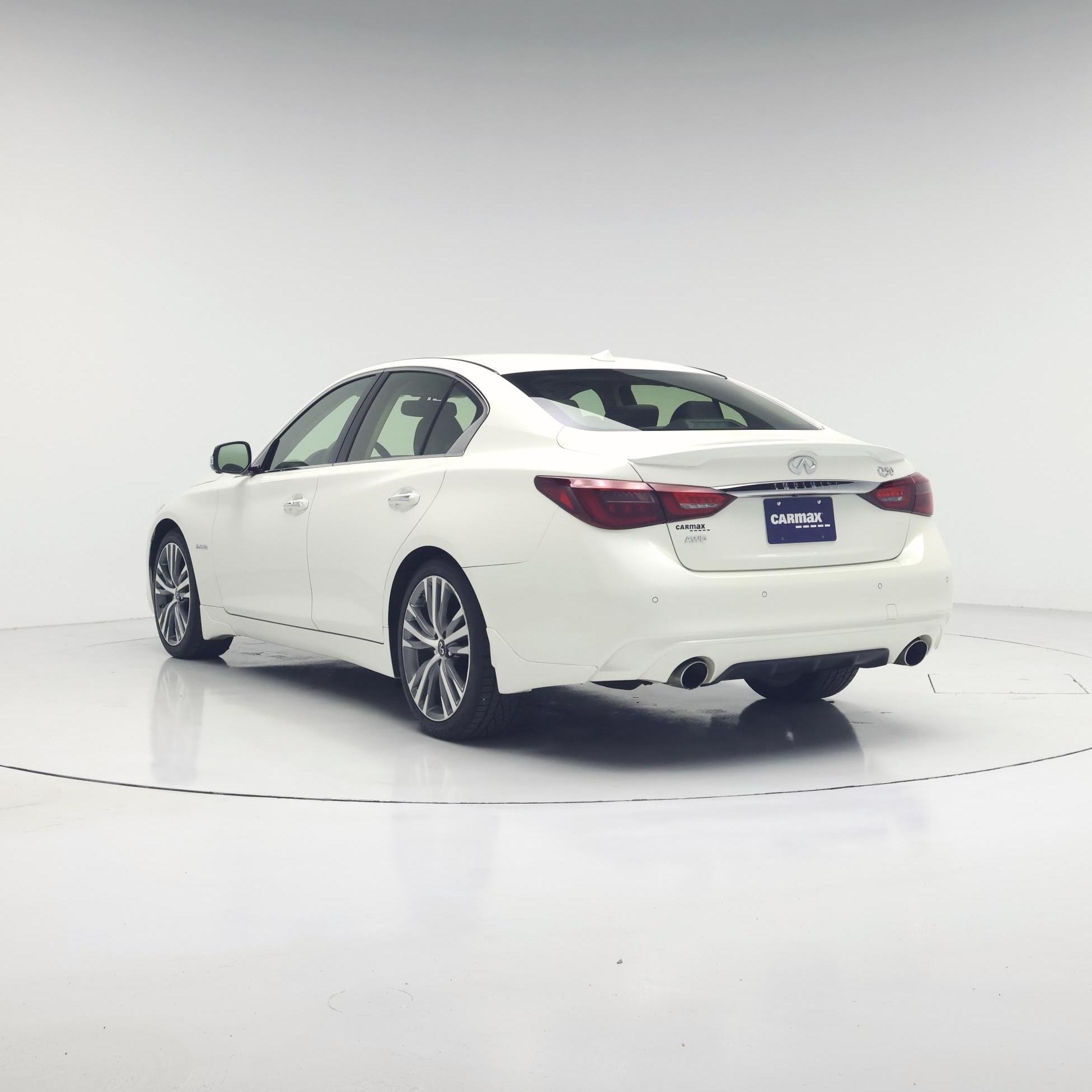Thumbnail: 2018 INFINITI Q50 - 2