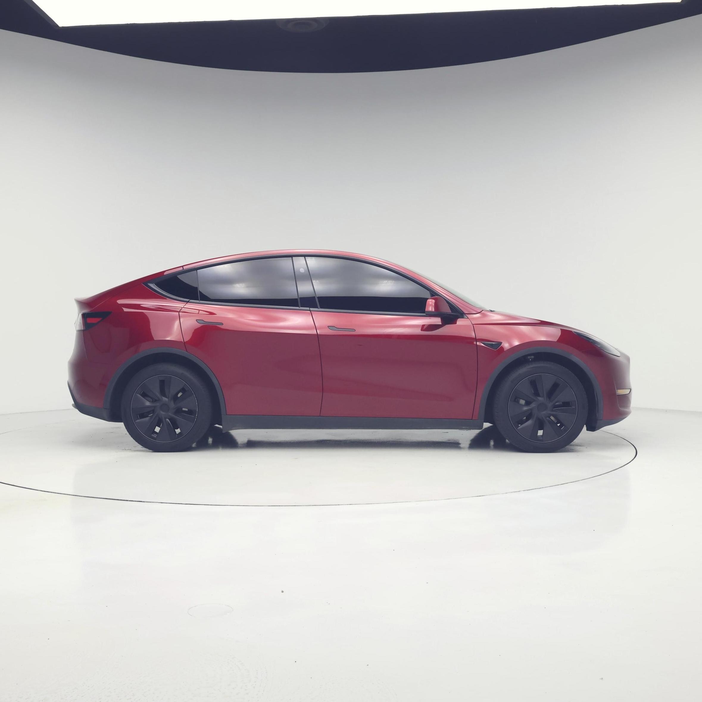 Thumbnail: 2025 Tesla Model Y - 7
