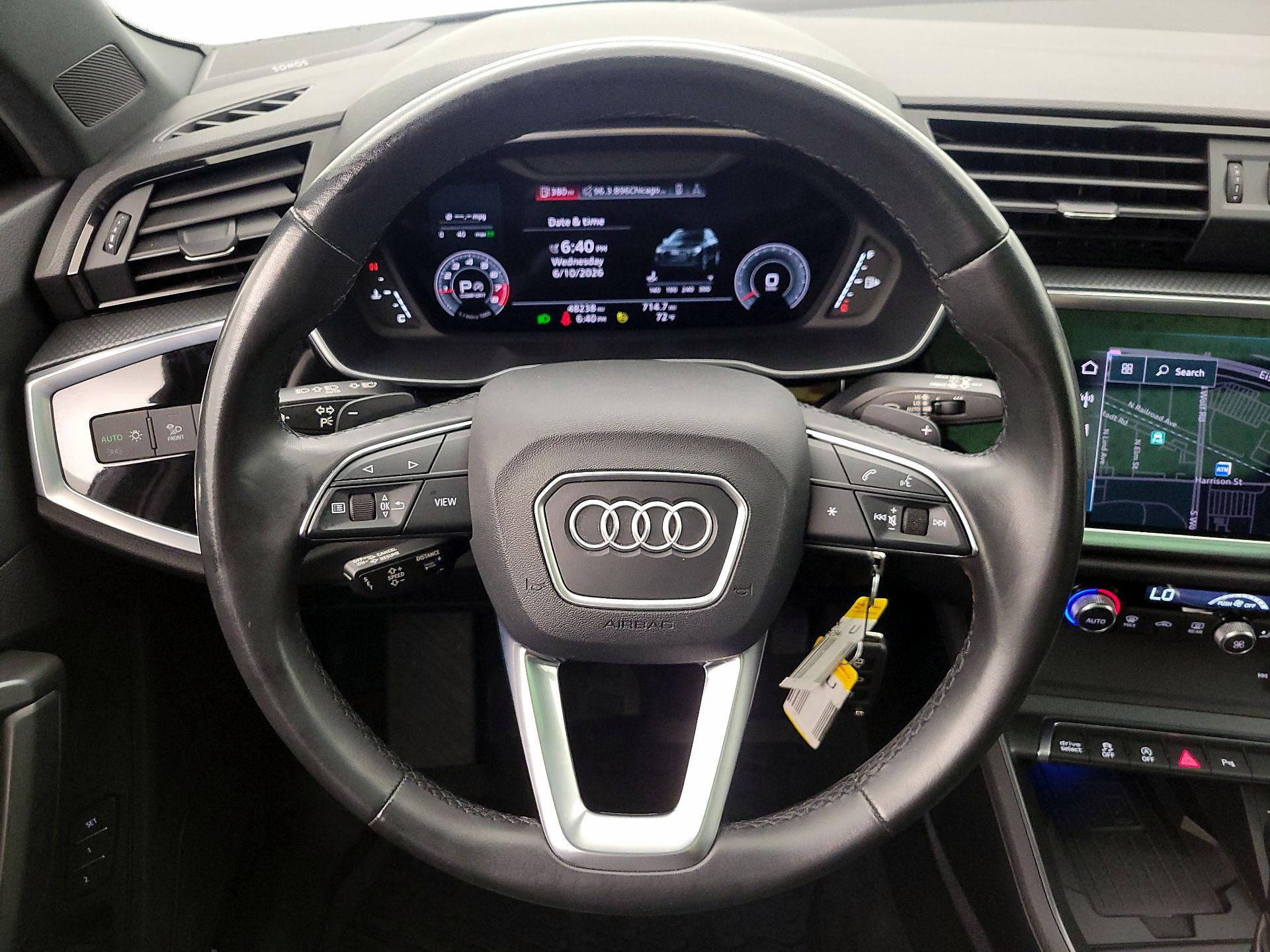 Thumbnail: 2022 Audi Q3 - 10