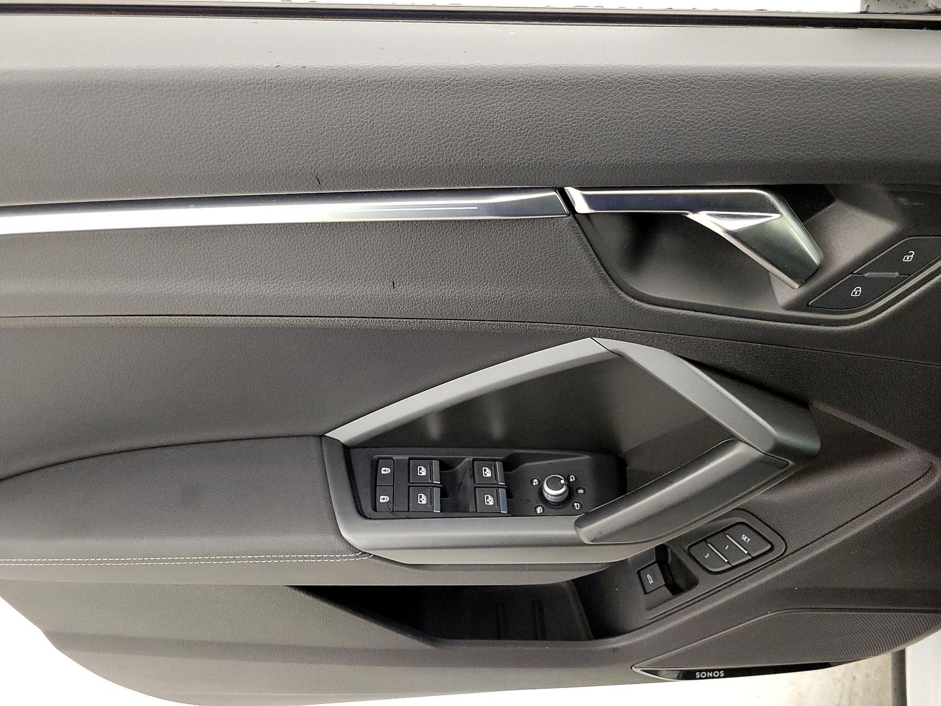 Thumbnail: 2022 Audi Q3 - 12
