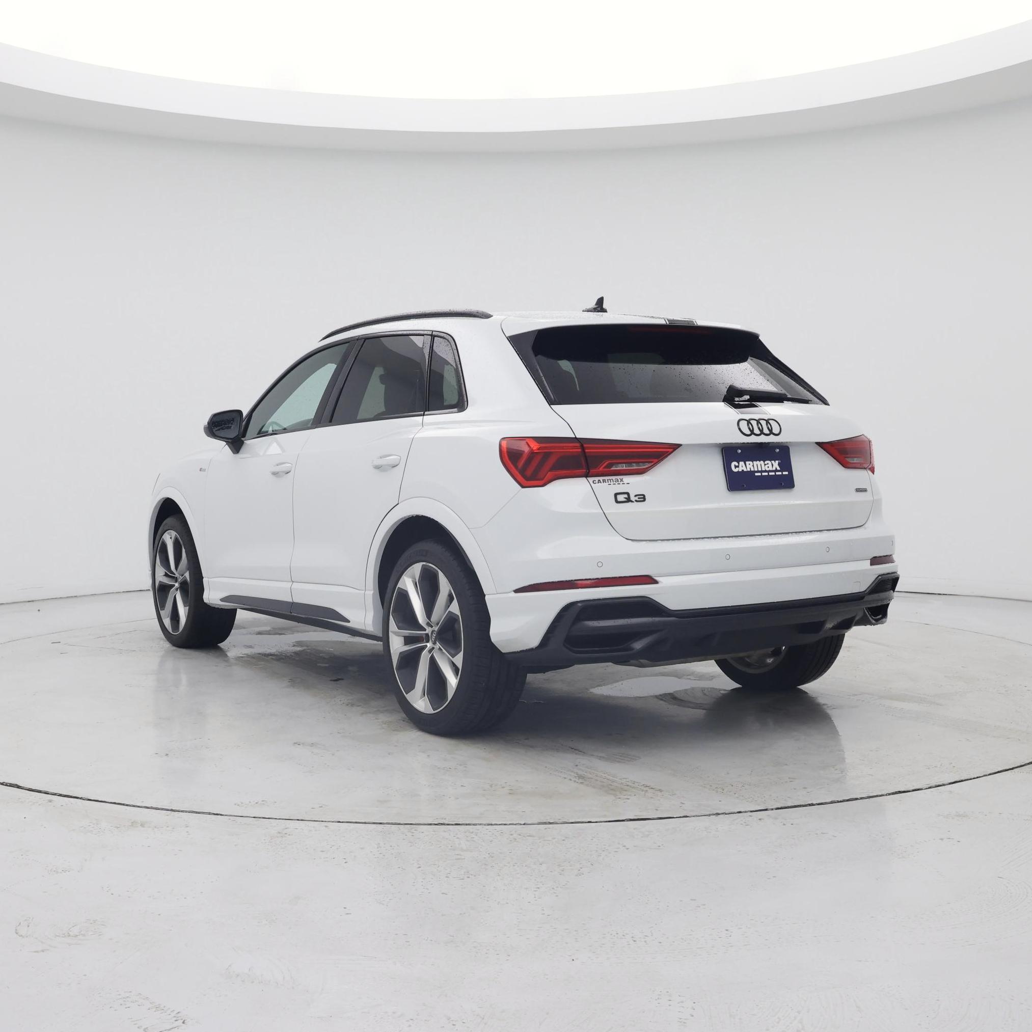 Thumbnail: 2022 Audi Q3 - 2