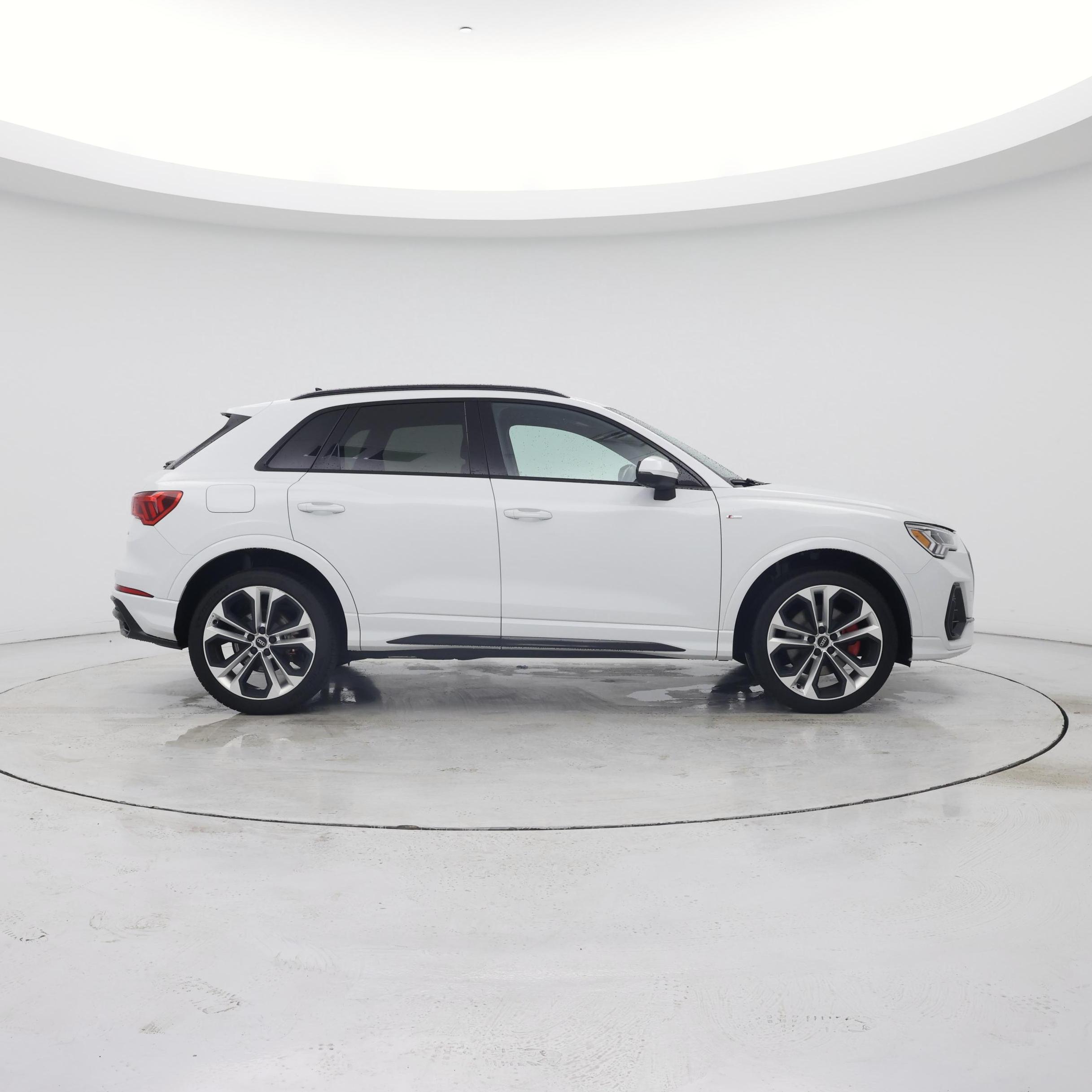 Thumbnail: 2022 Audi Q3 - 7