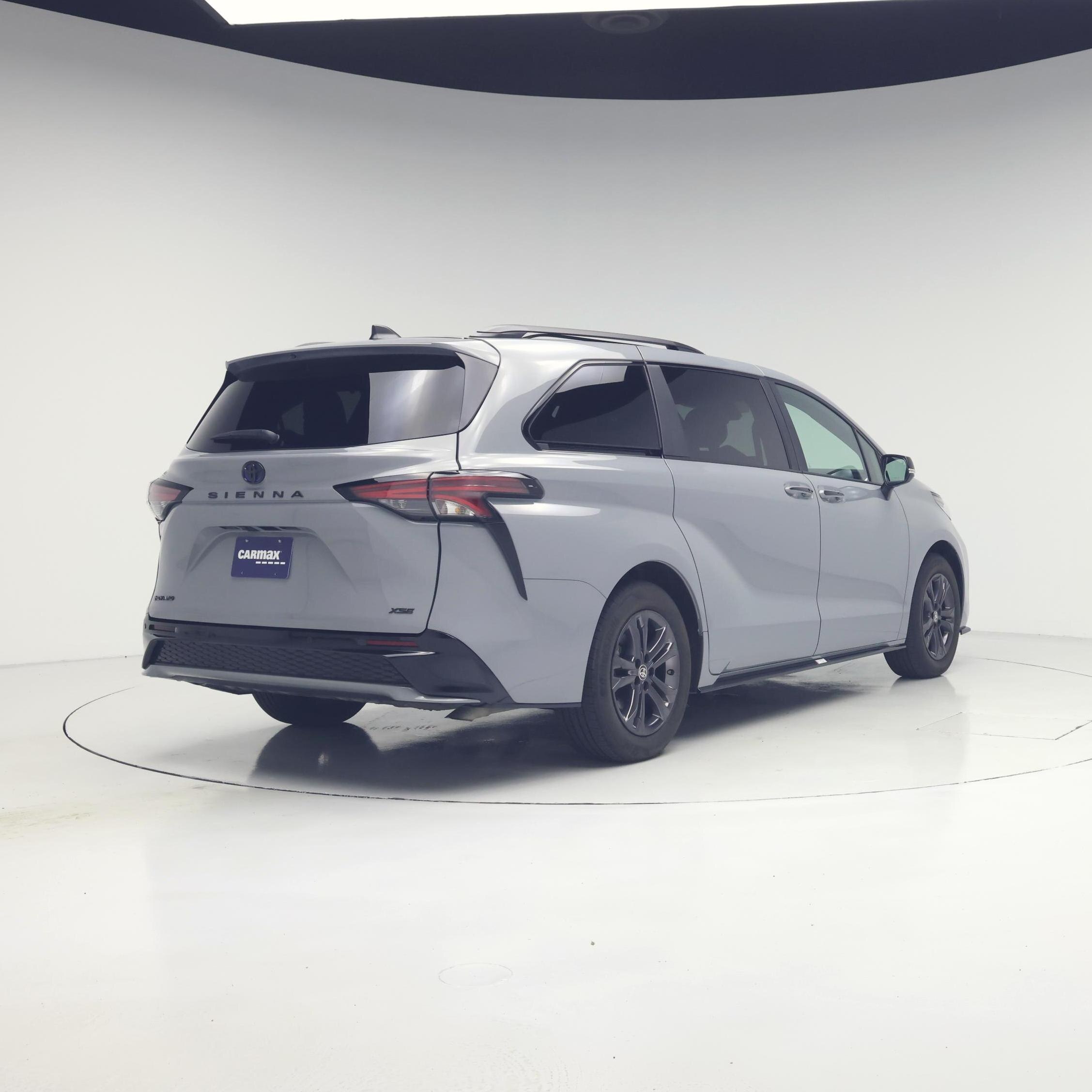 Thumbnail: 2025 Toyota Sienna - 8
