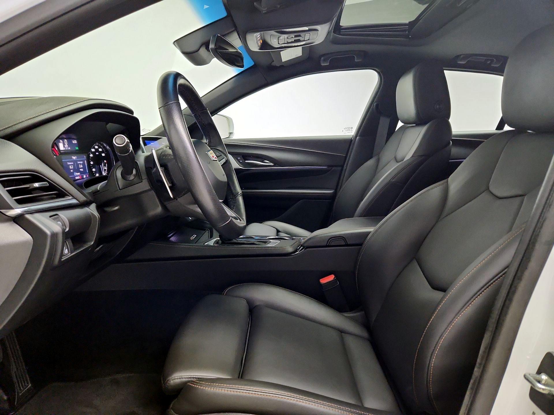 Thumbnail: 2020 Cadillac CT4 - 11