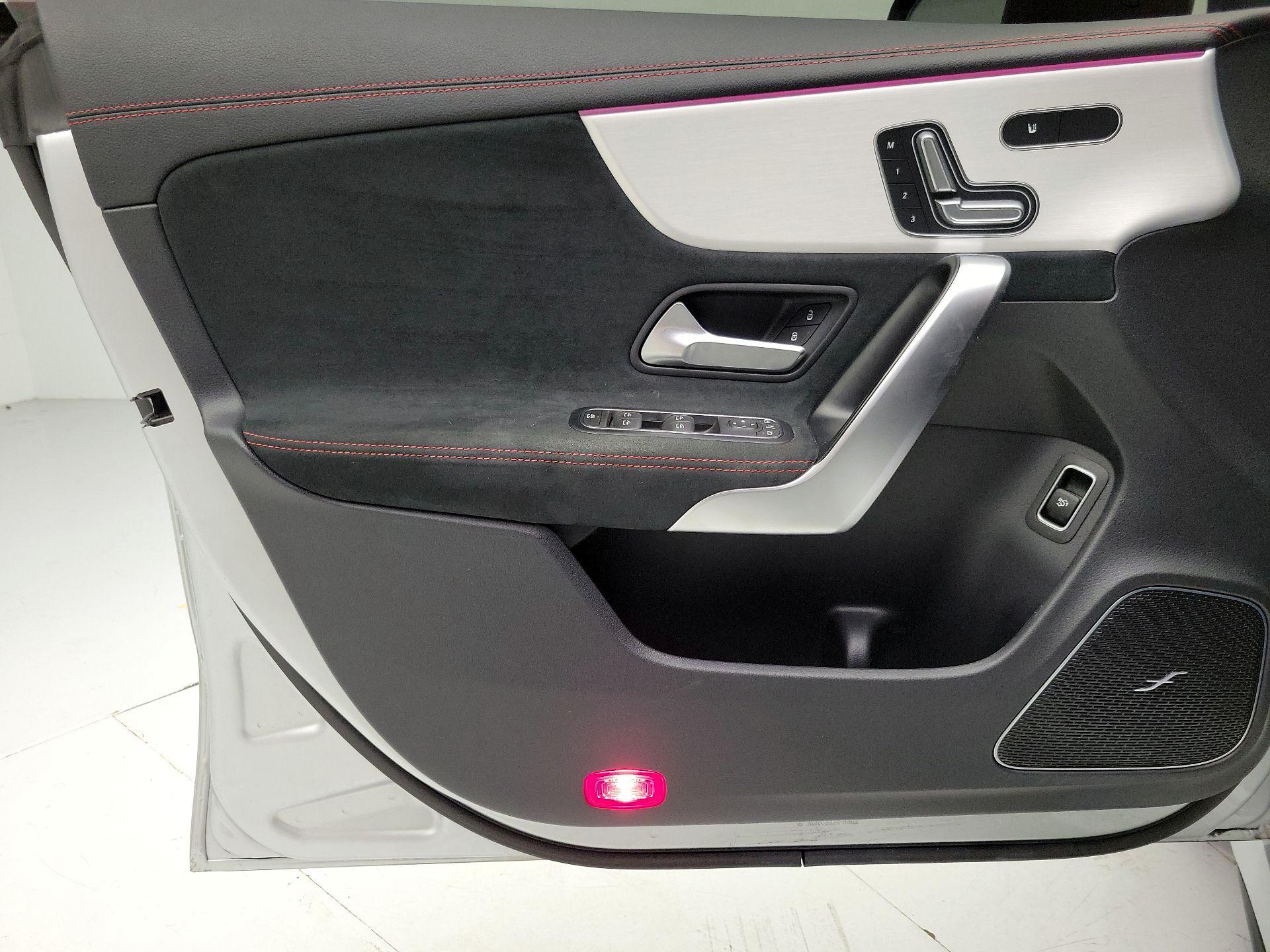 Thumbnail: 2022 Mercedes-Benz CLA - 12