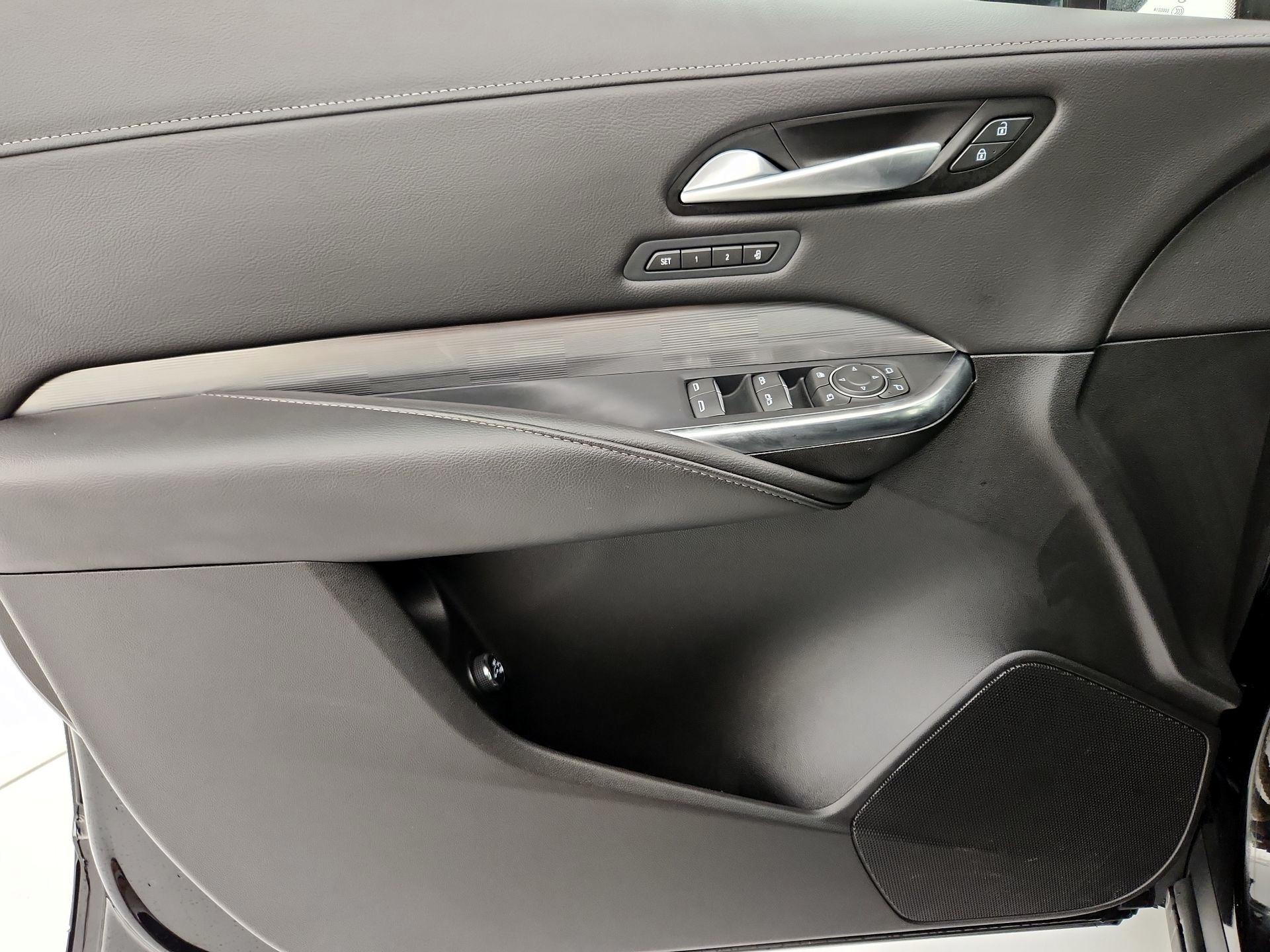 Thumbnail: 2025 Cadillac XT4 - 12