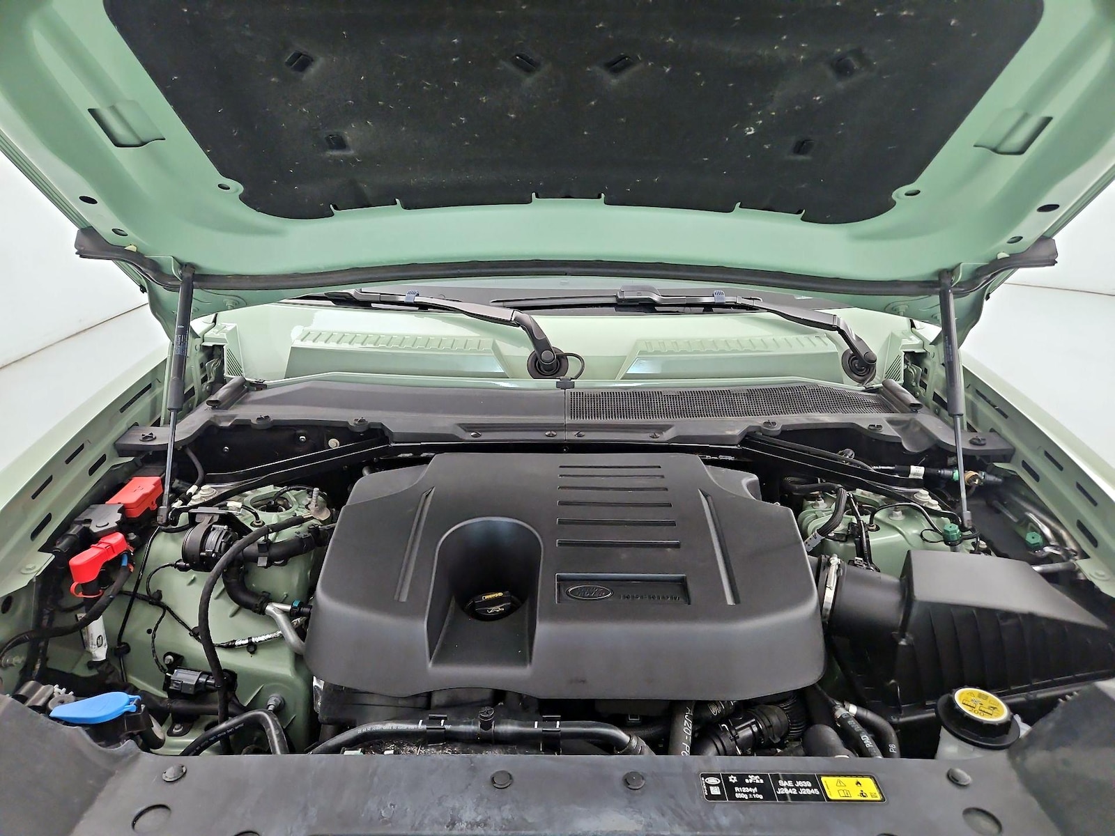 2023 Land Rover Defender 75th Edition - Photo 22