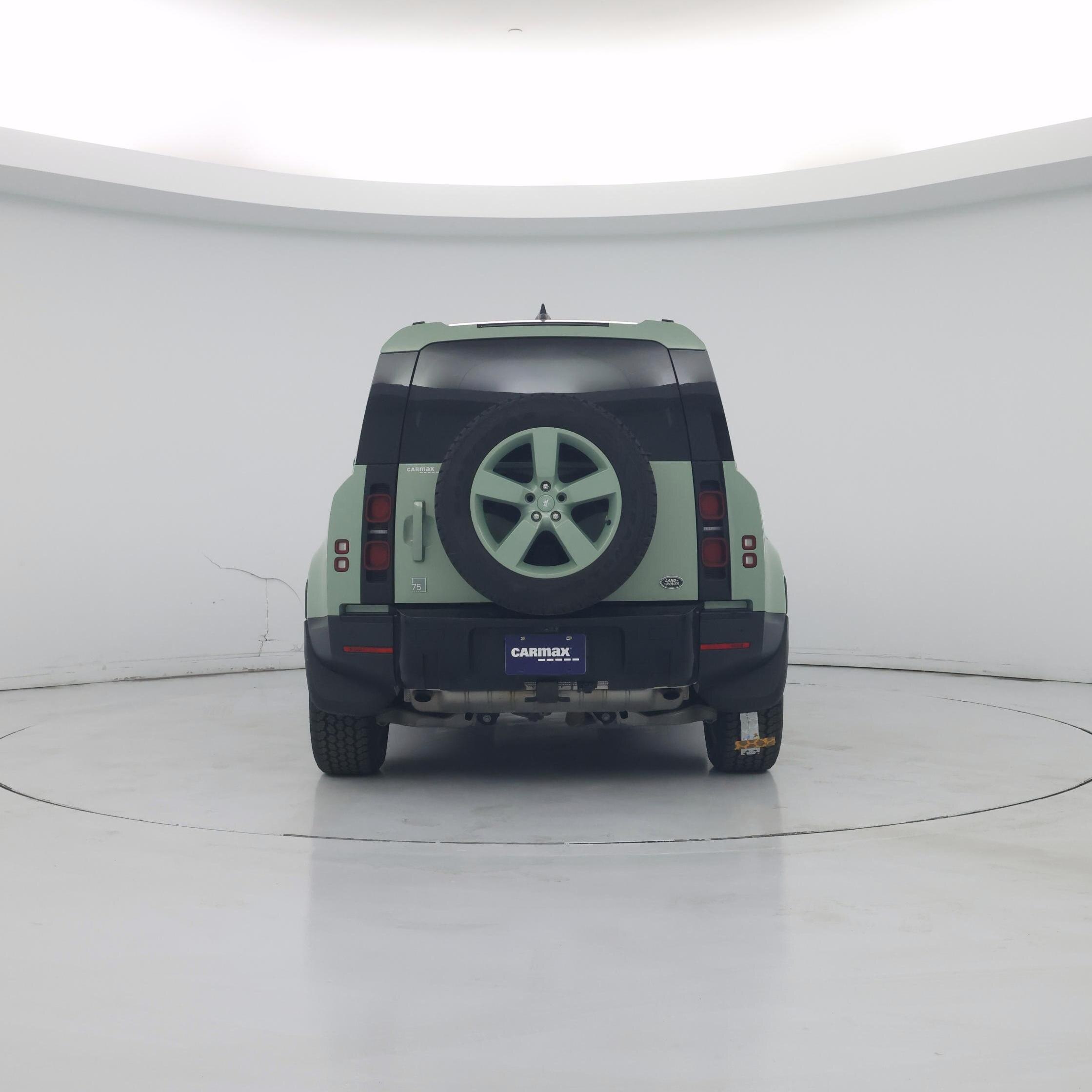 Thumbnail: 2023 Land Rover Defender - 6