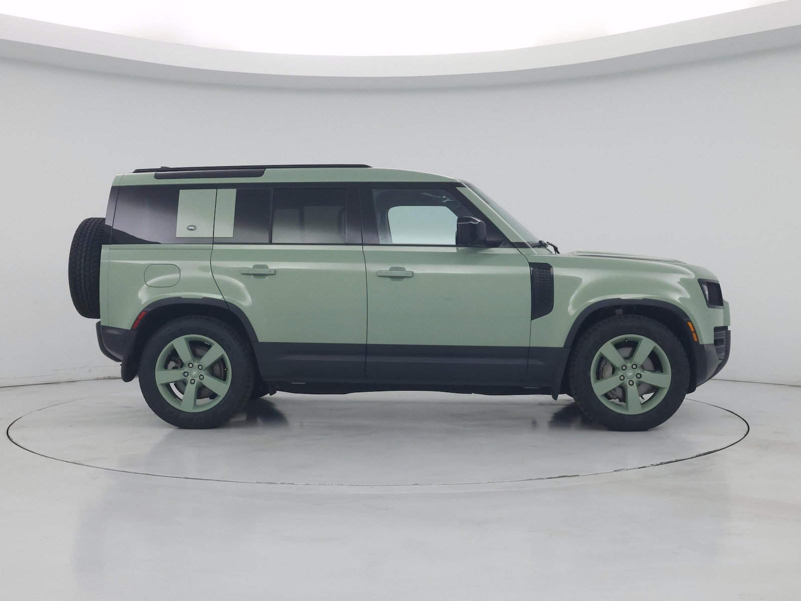 2023 Land Rover Defender 75th Edition - Photo 8