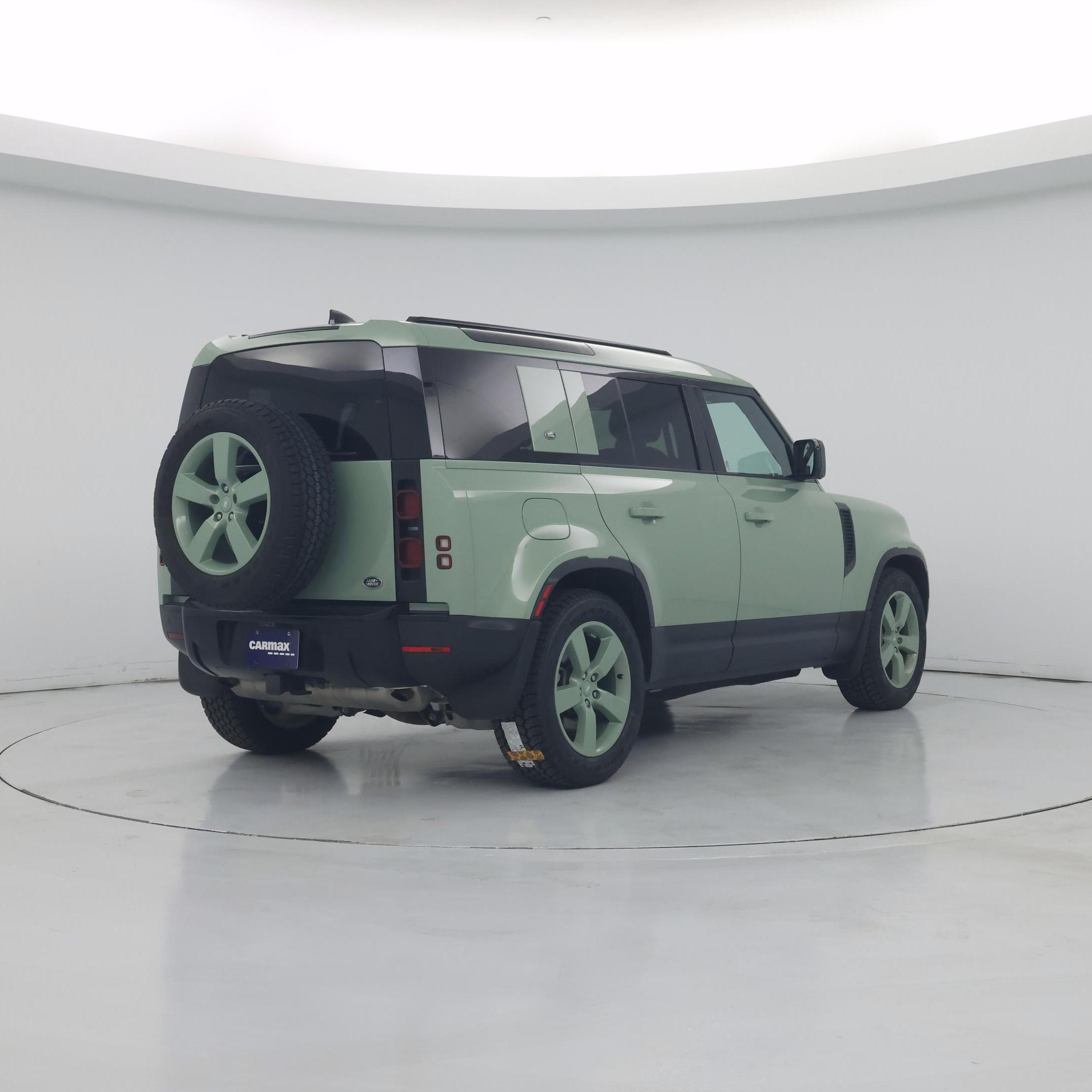 Thumbnail: 2023 Land Rover Defender - 8