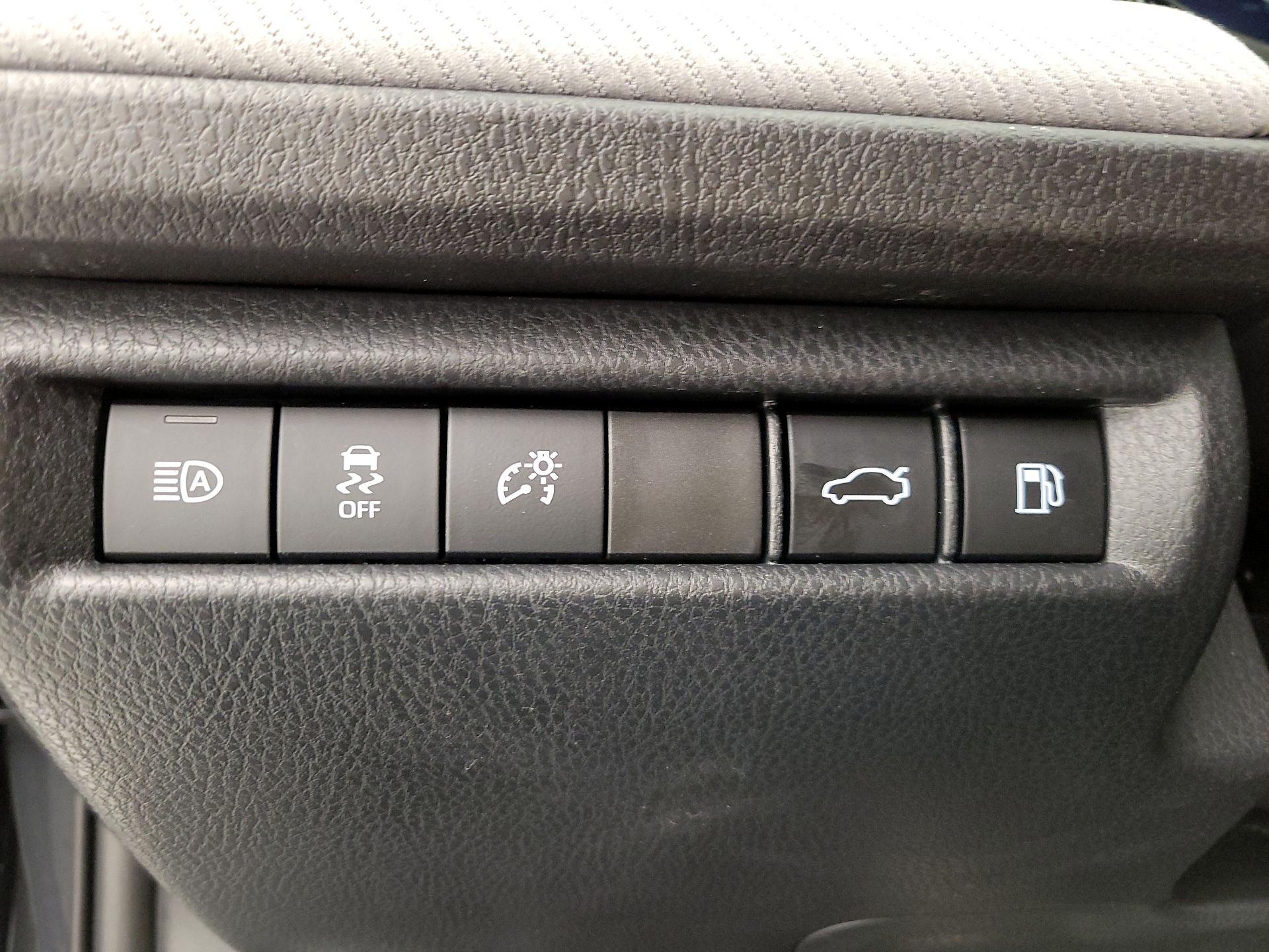 Thumbnail: 2026 Toyota Camry - 13