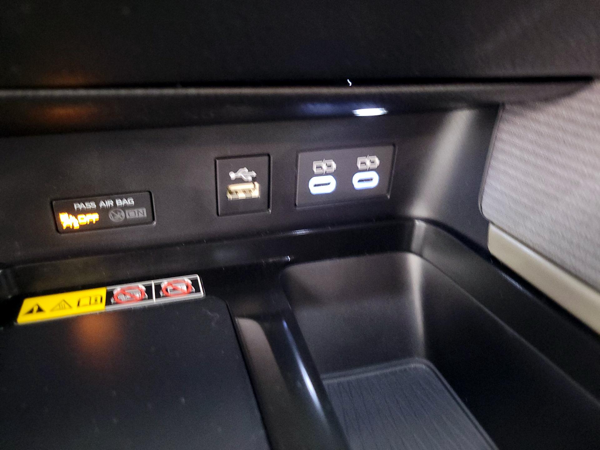 Thumbnail: 2026 Toyota Camry - 18